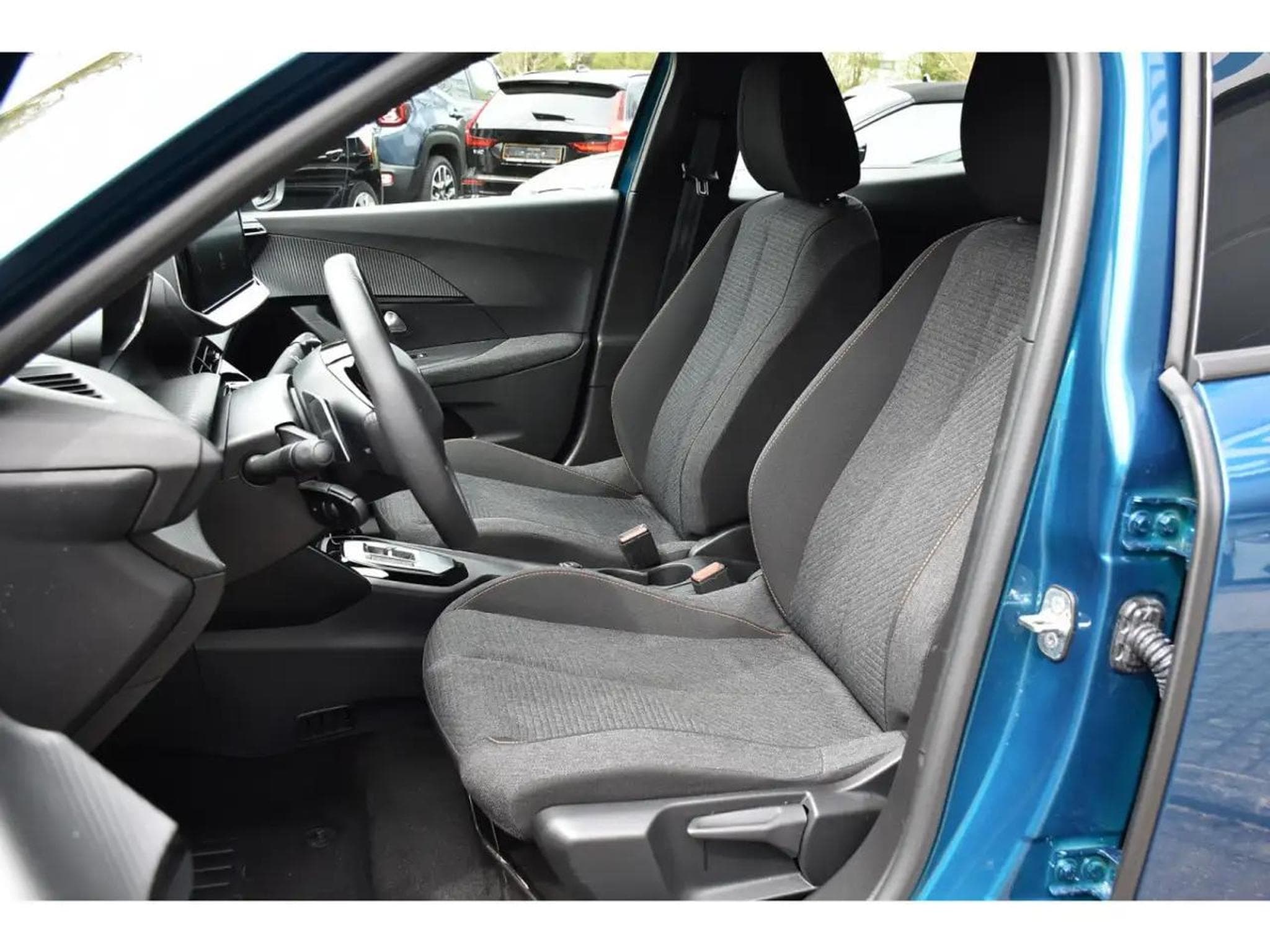 Peugeot 2008 (2025) - Foto 6