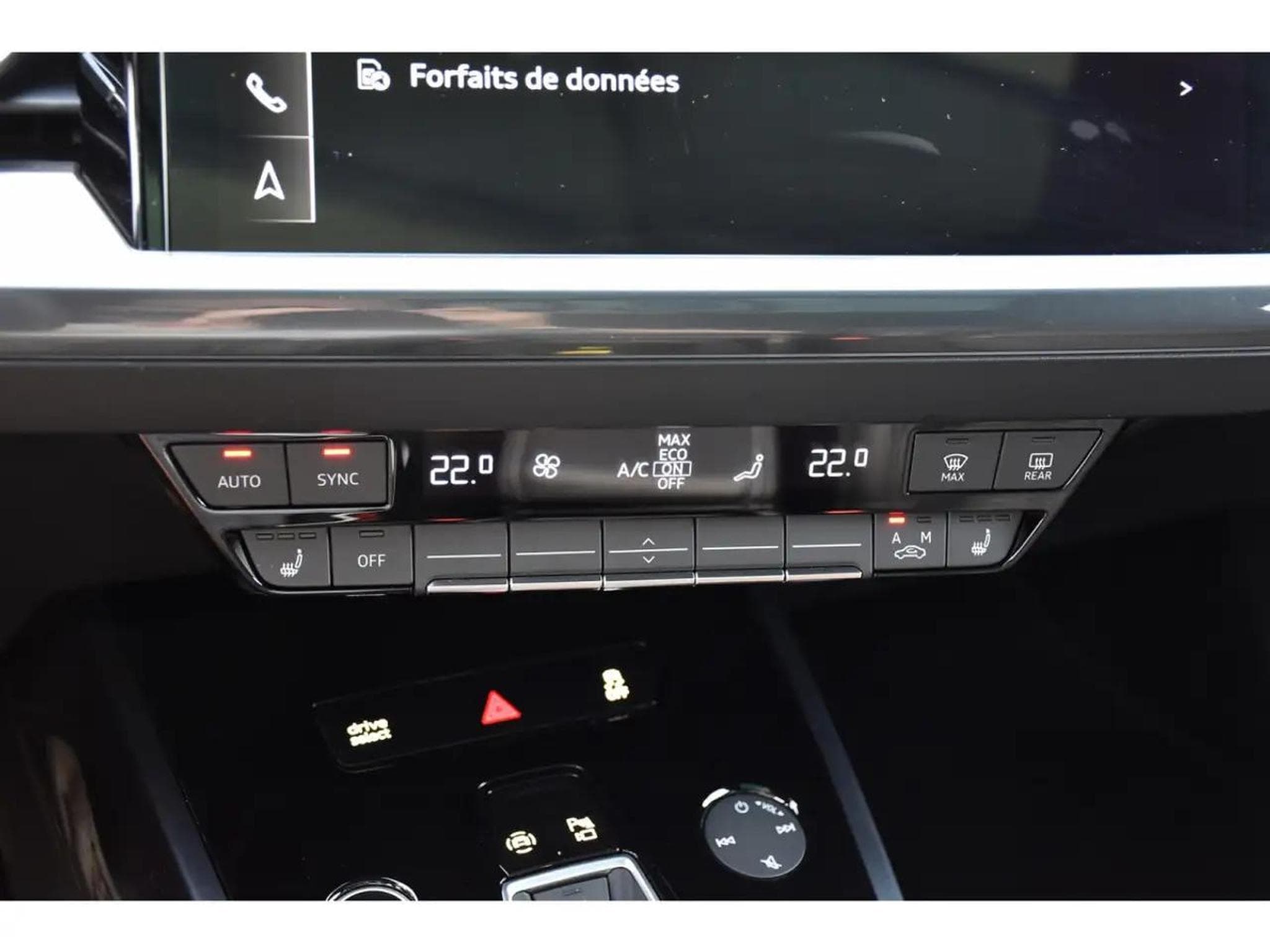 Audi e-tron (2024) - Foto 21