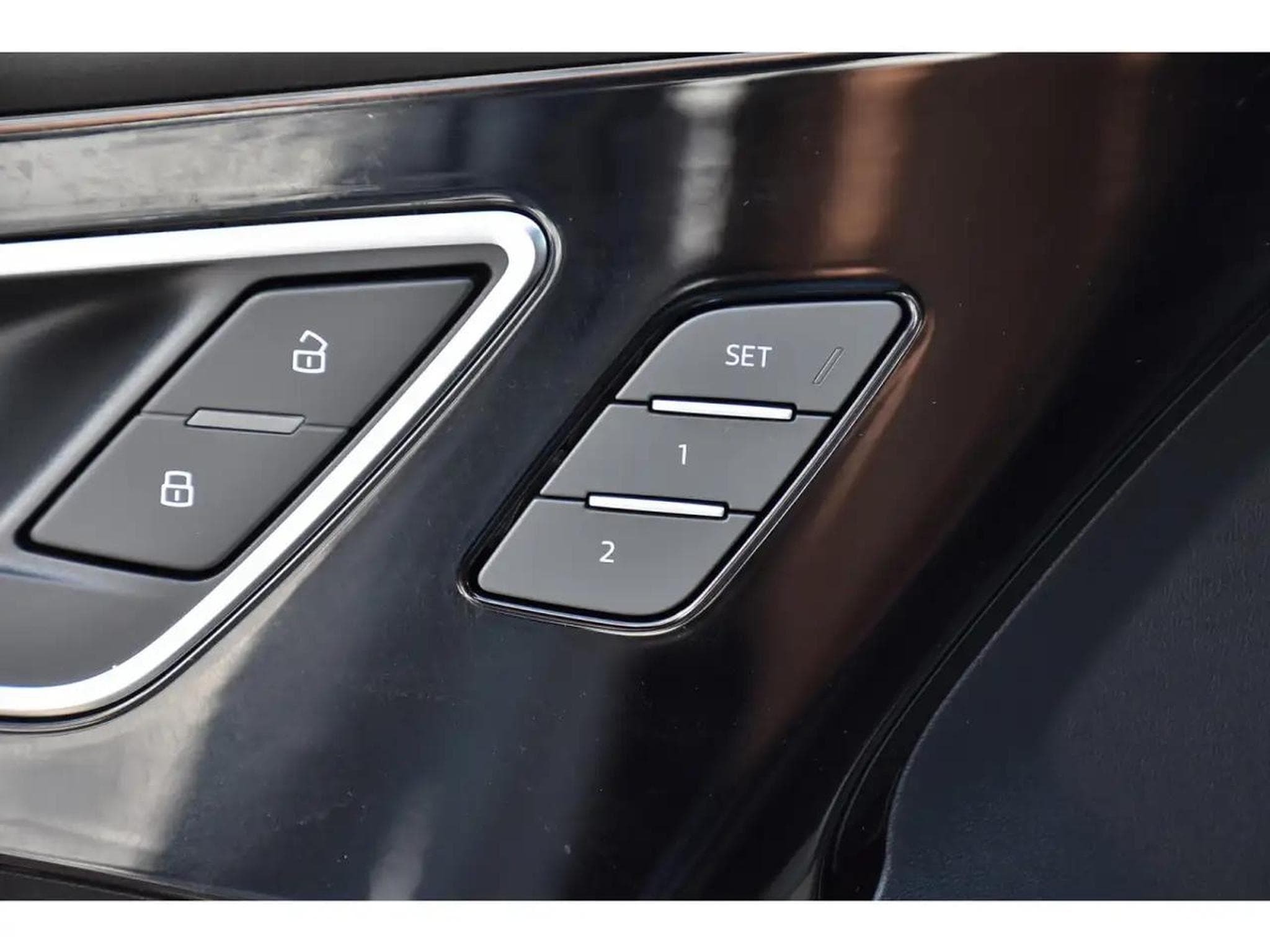 Audi e-tron (2024) - Foto 24