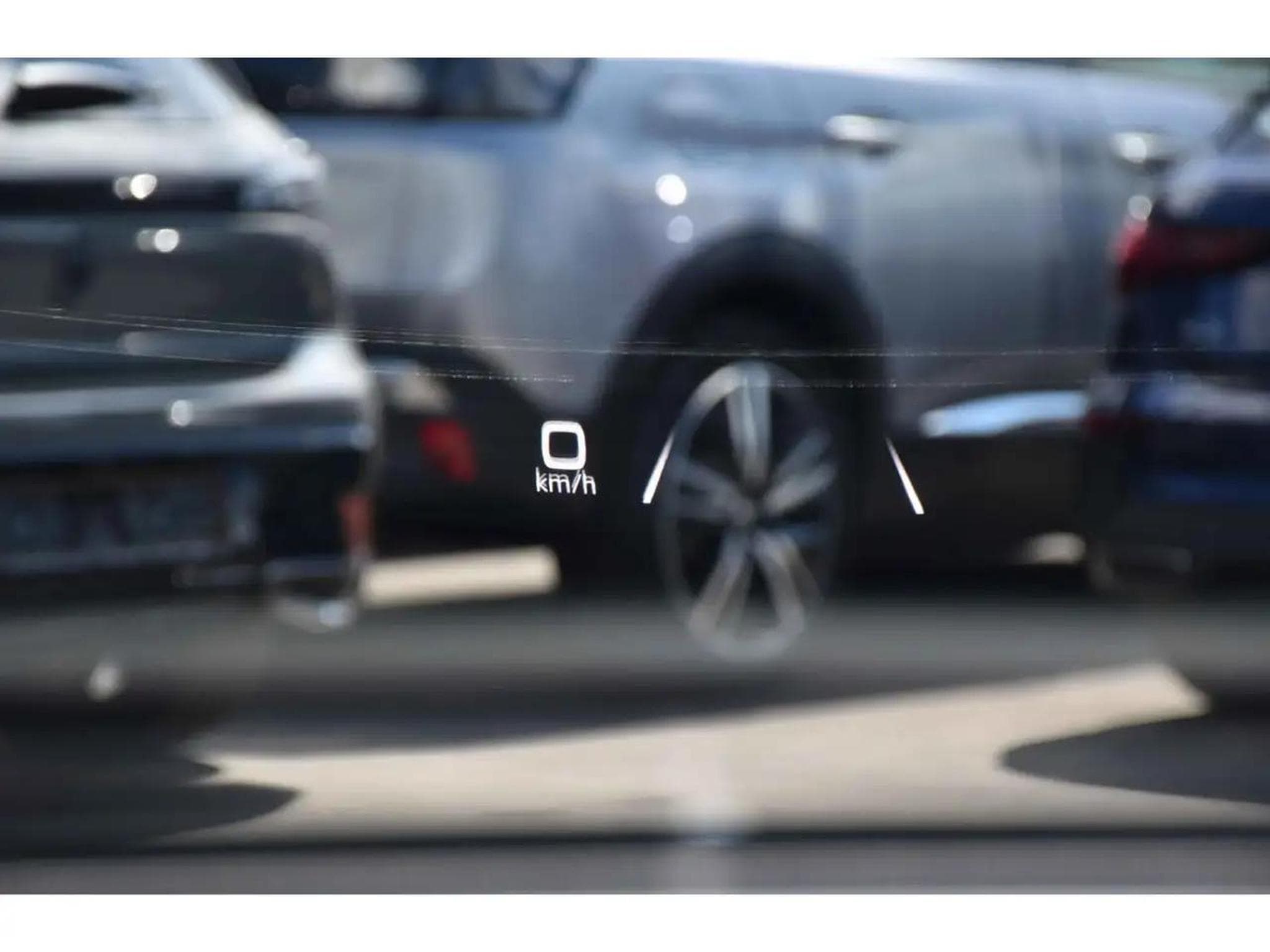 Audi e-tron (2024) - Foto 20