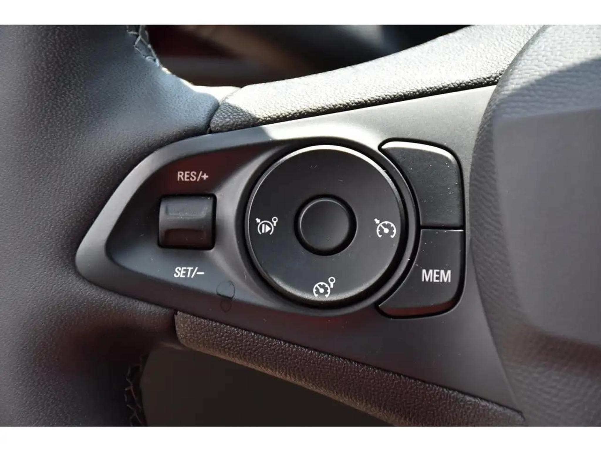 Opel Corsa (2025) - Foto 16