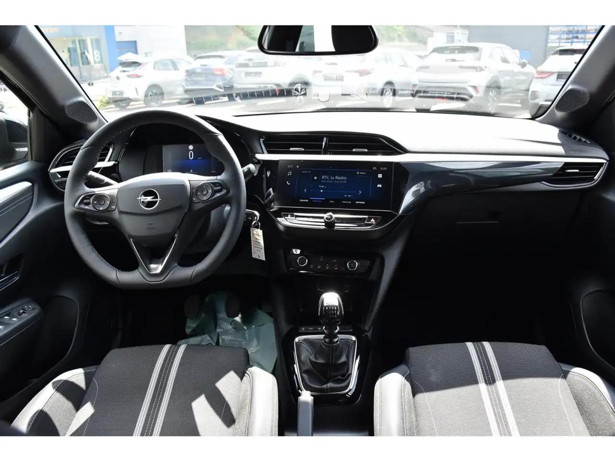 Opel Corsa (2025) - Foto 9