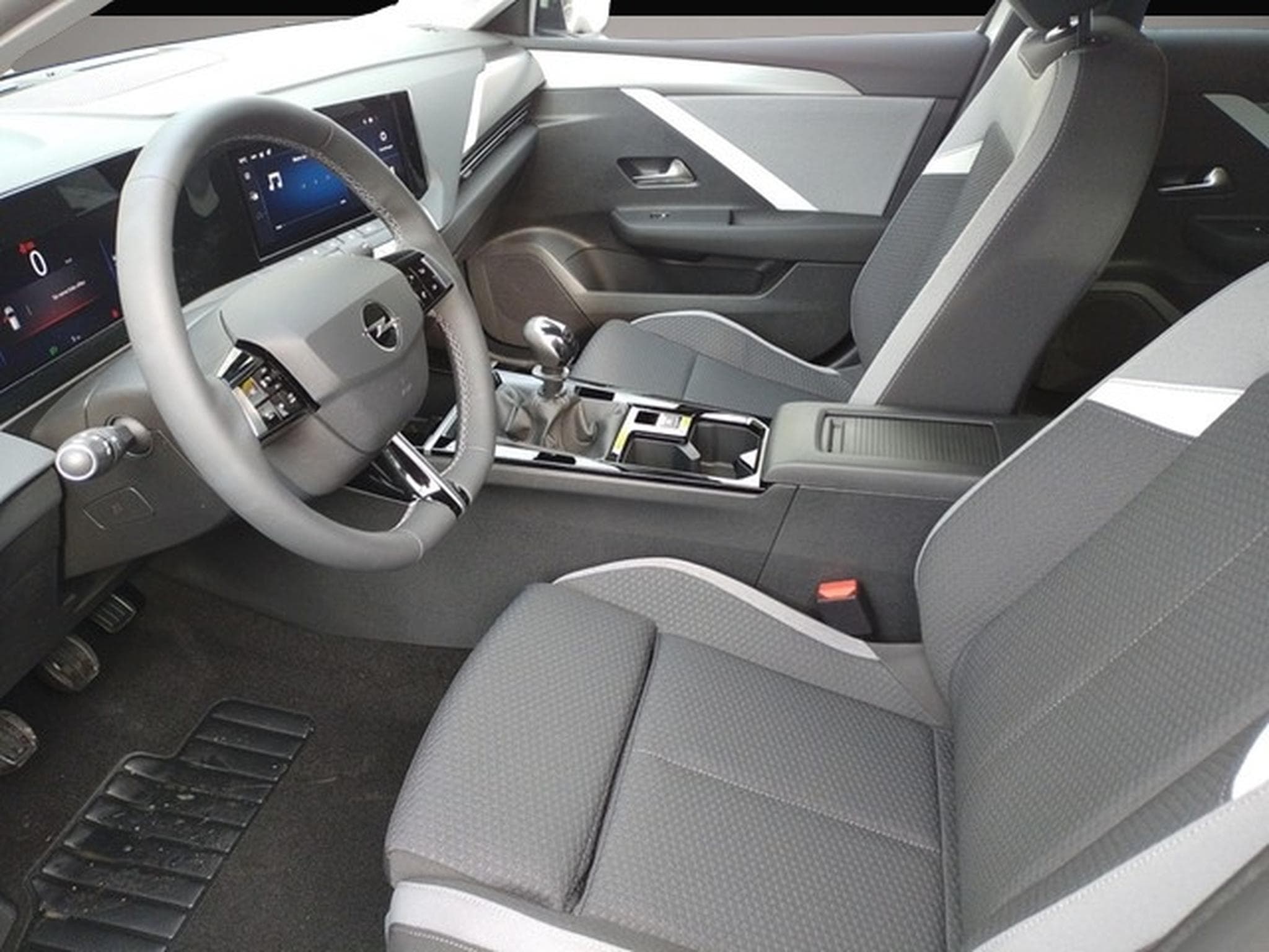 Opel Astra (2024) - Foto 6