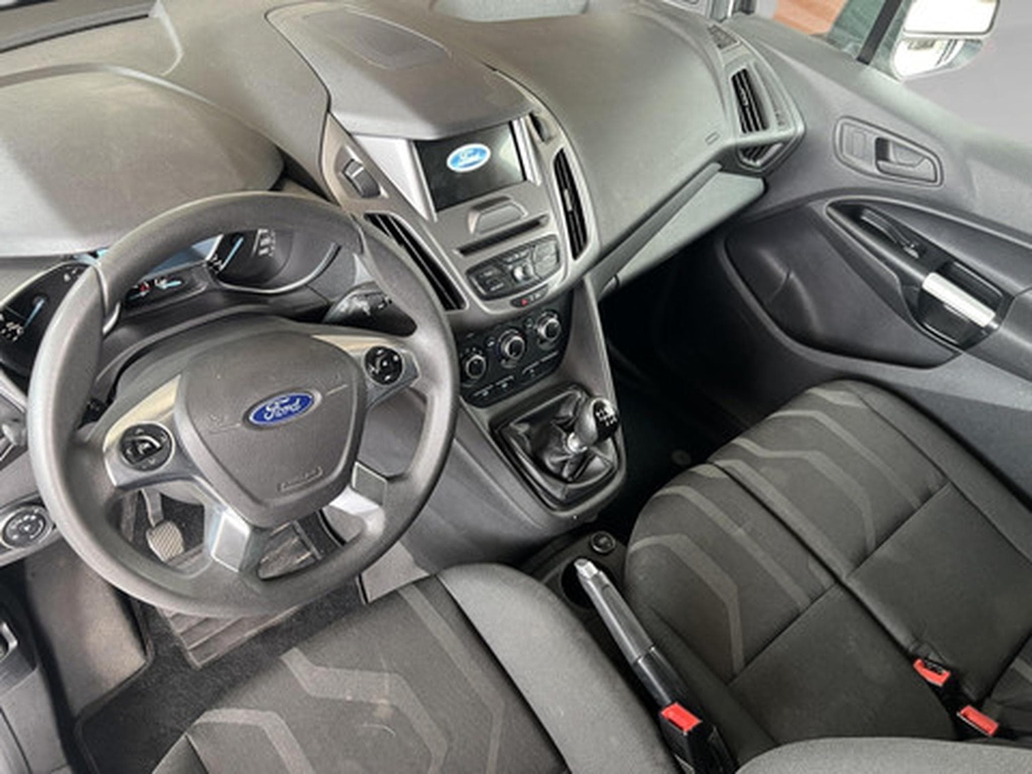 Ford Transit 290M 2.2 TD 74/100 Ambiente (2017) - Photo 13