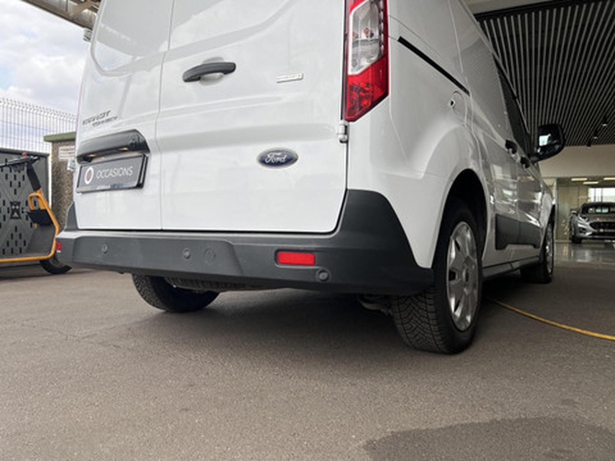 Ford Transit 290M 2.2 TD 74/100 Ambiente (2017) - Photo 17