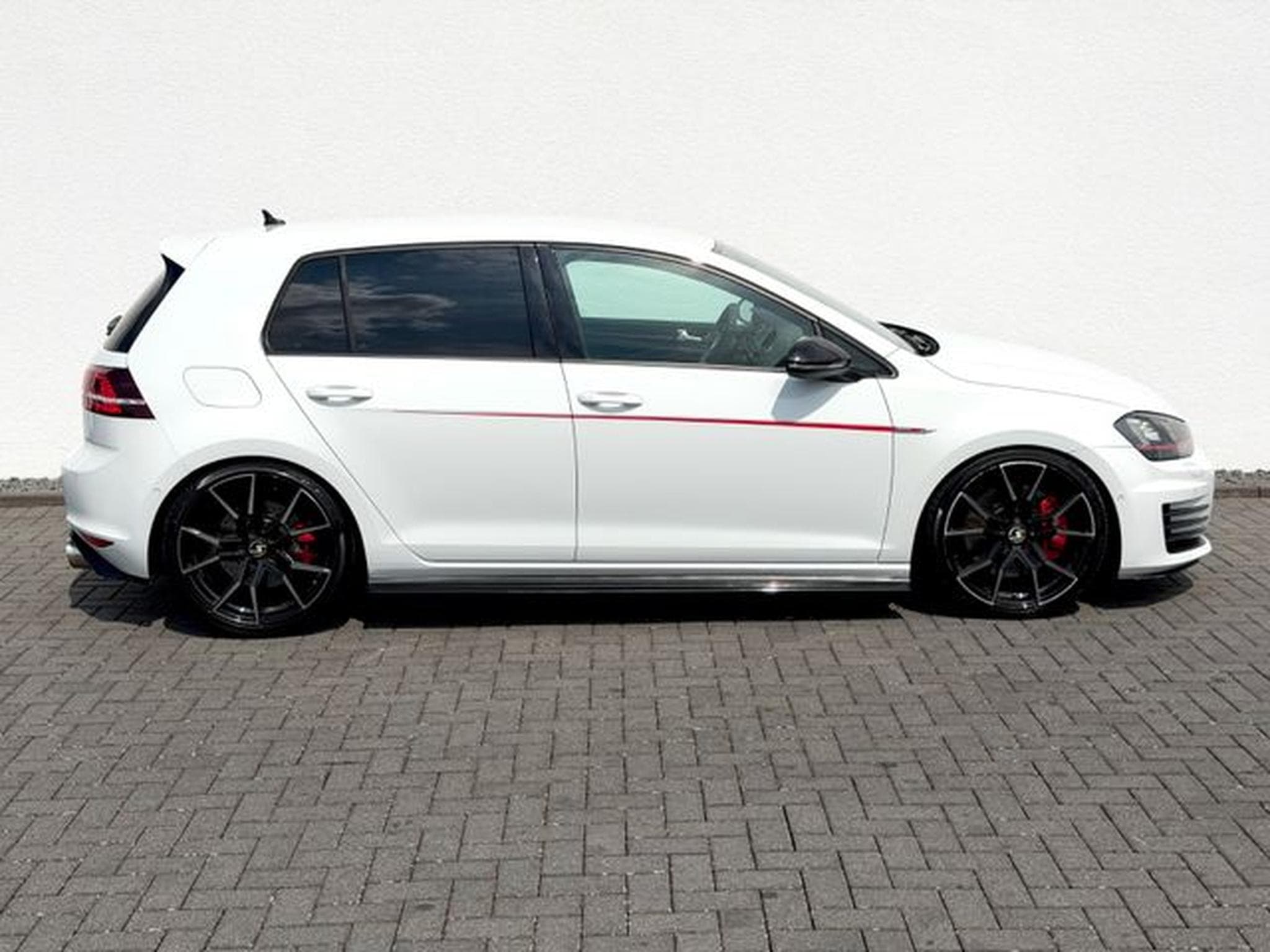 VW Golf Golf VII GTI Performance *DYNAUDIO*SPORTAUSPUFF* (2014) - Photo 4