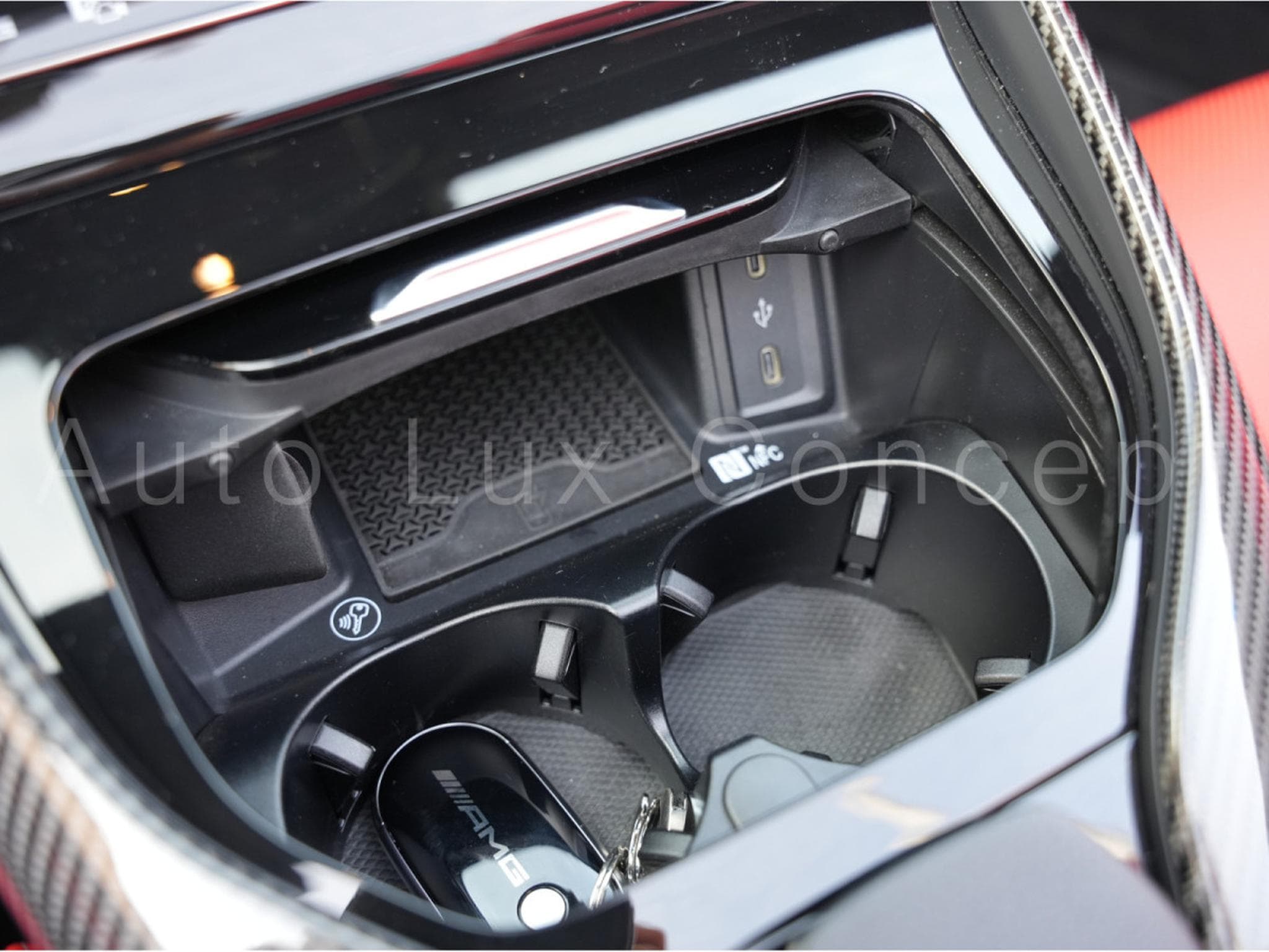 Mercedes SL 63 AMG ROADSTER/CARBON/PREMIUM PLUS (2024) - Foto 18