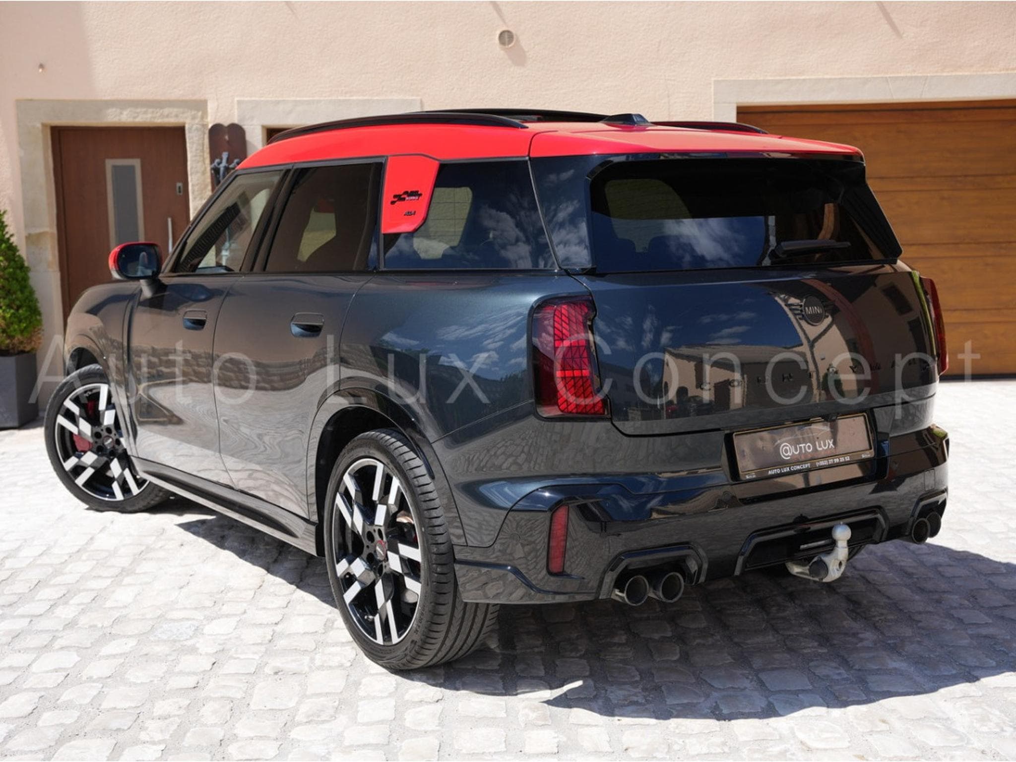 Mini Countryman John Cooper Works ALL4 (2024) - Photo 4