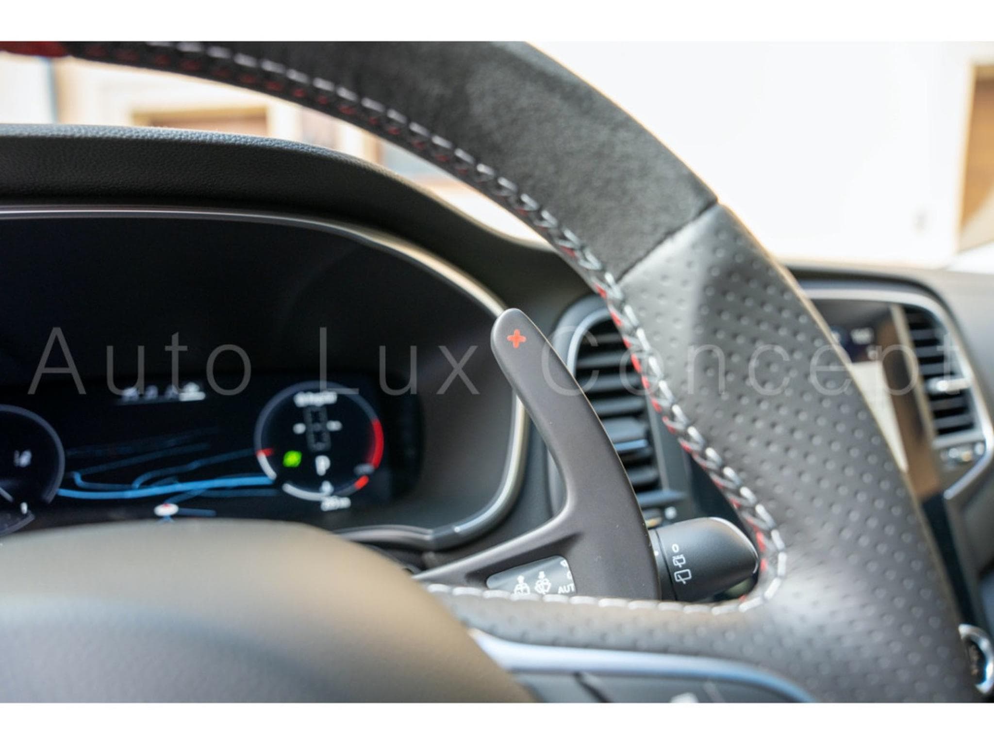 Renault Megane RS Ultime TCe 300 EDC (2024) - Photo 24