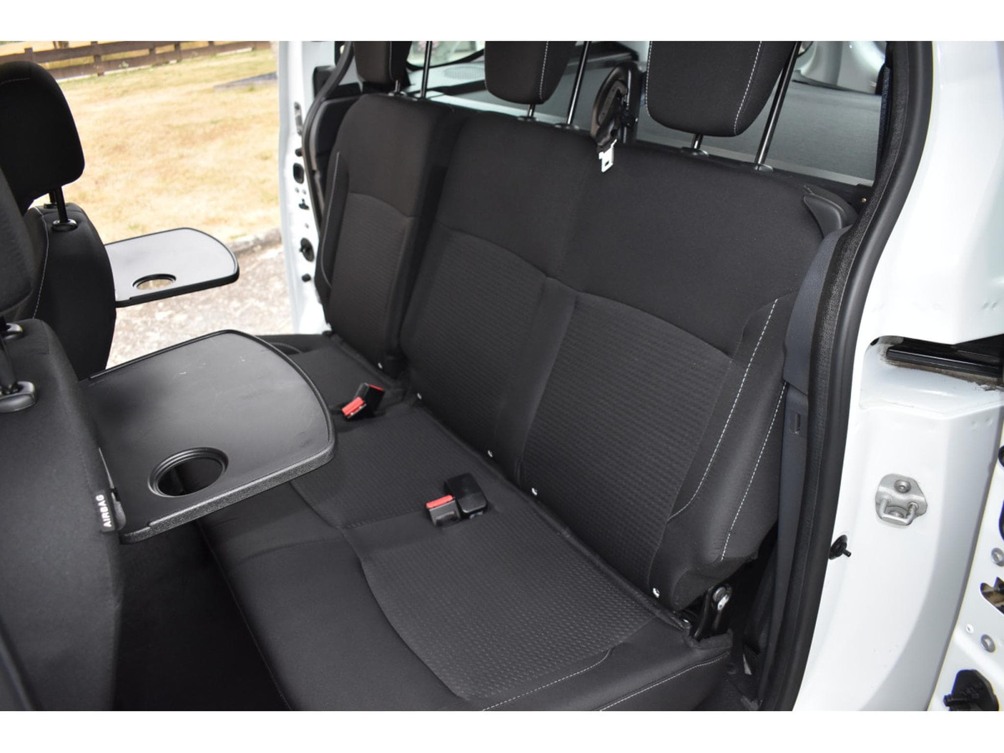 Dacia Dokker 1,5 DCi Confort Airco 5 places (2020) - Photo 15
