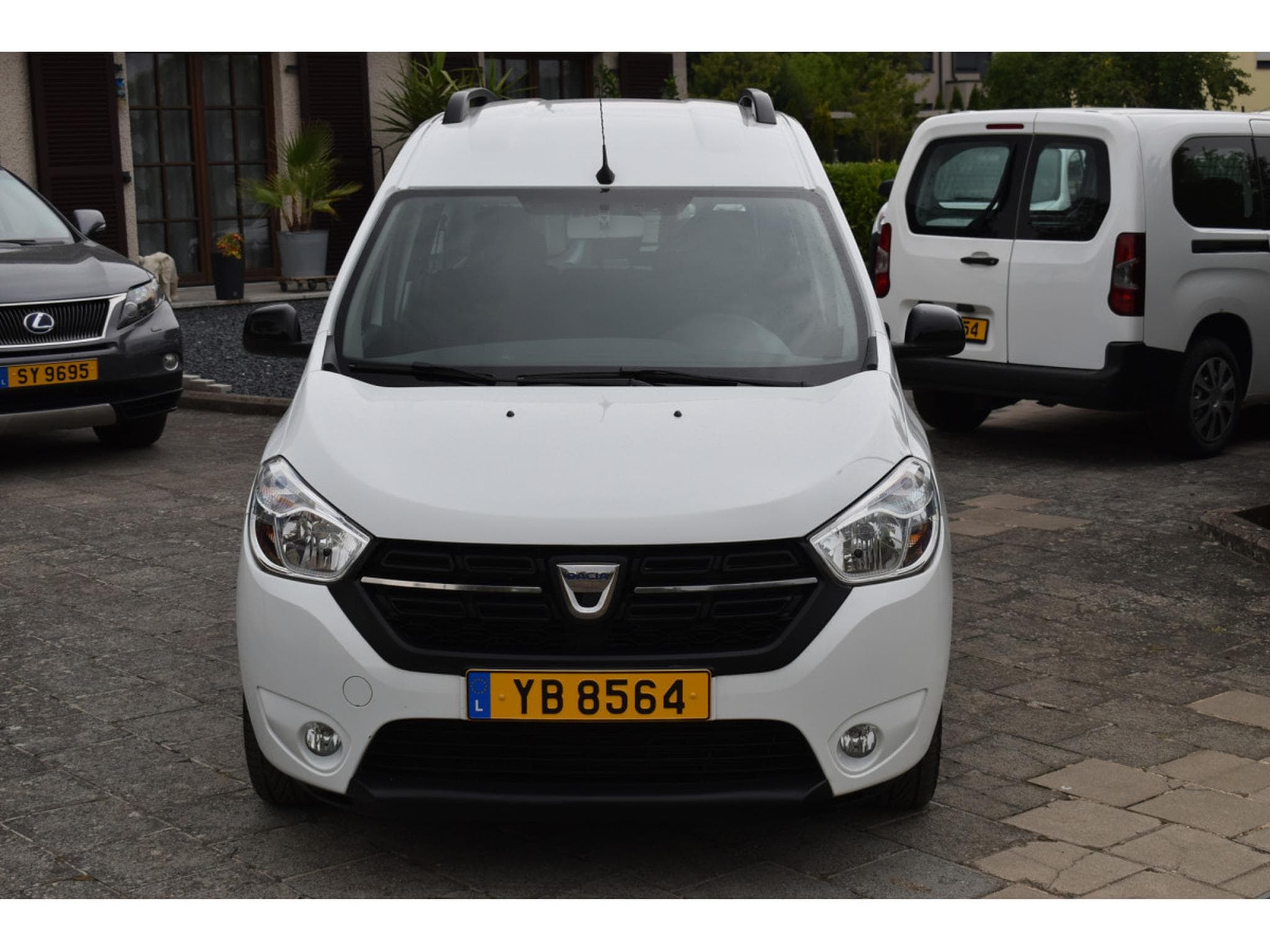 Dacia Dokker 1,5 DCi Confort Airco 5 places (2020) - Photo 2