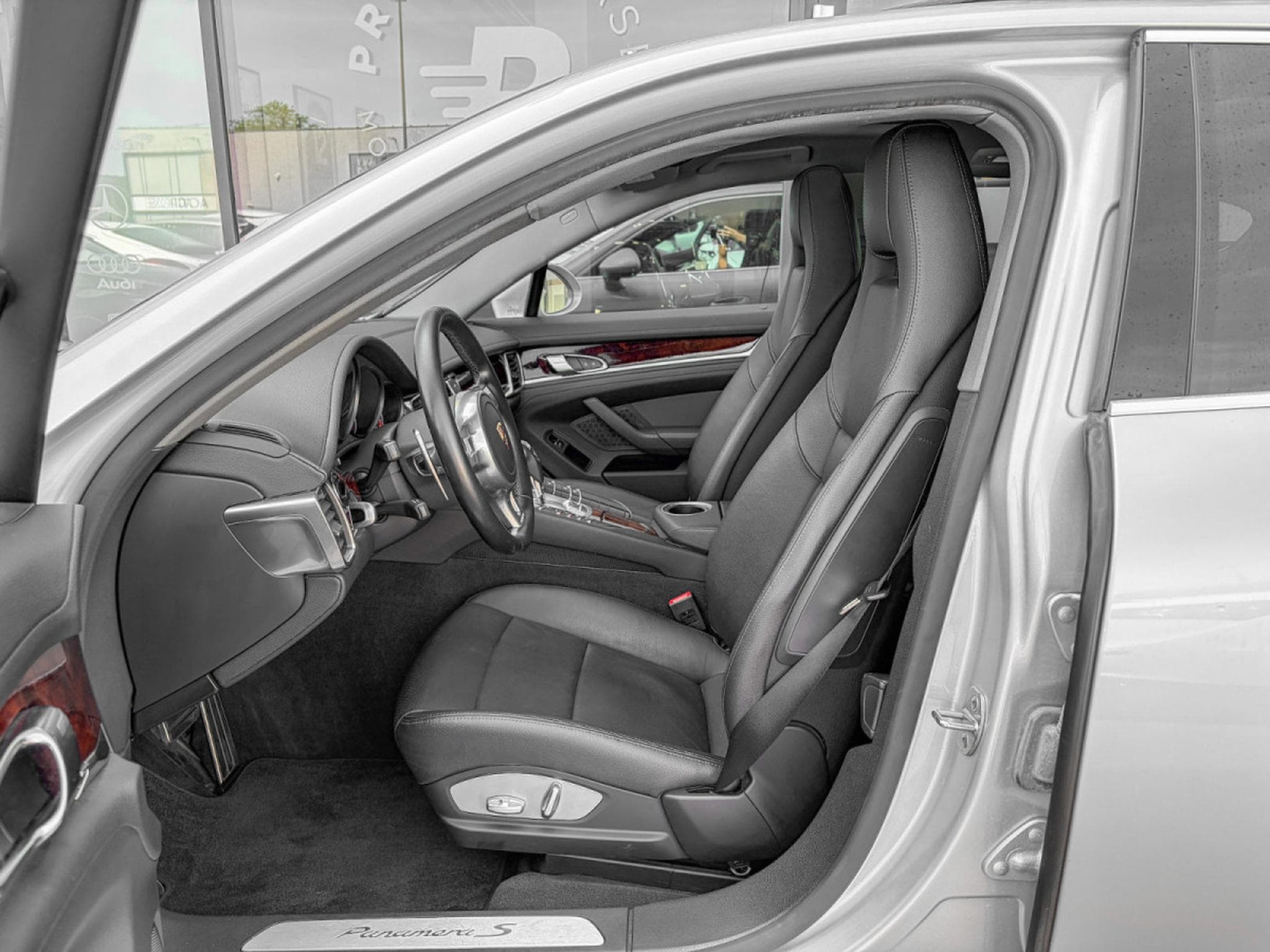 Porsche Panamera Panamera S /Bose/(PDLS)/Bi-Xenon/19/360°/(PASM)Leder (2014) - Photo 4