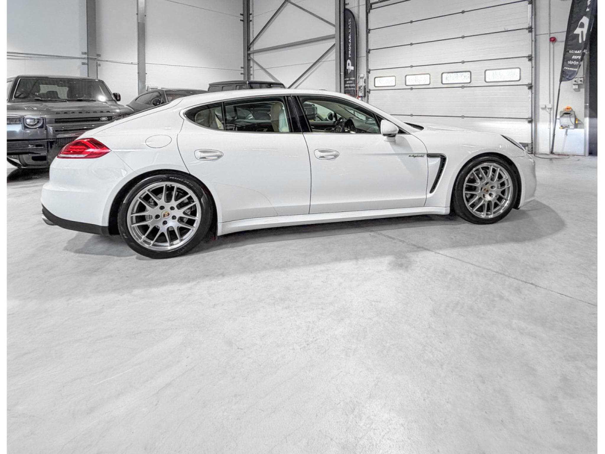 Porsche Panamera Panamera E-Hybrid S /20/Bi-Xenon/PANO/360°/Leder (2014) - Photo 12