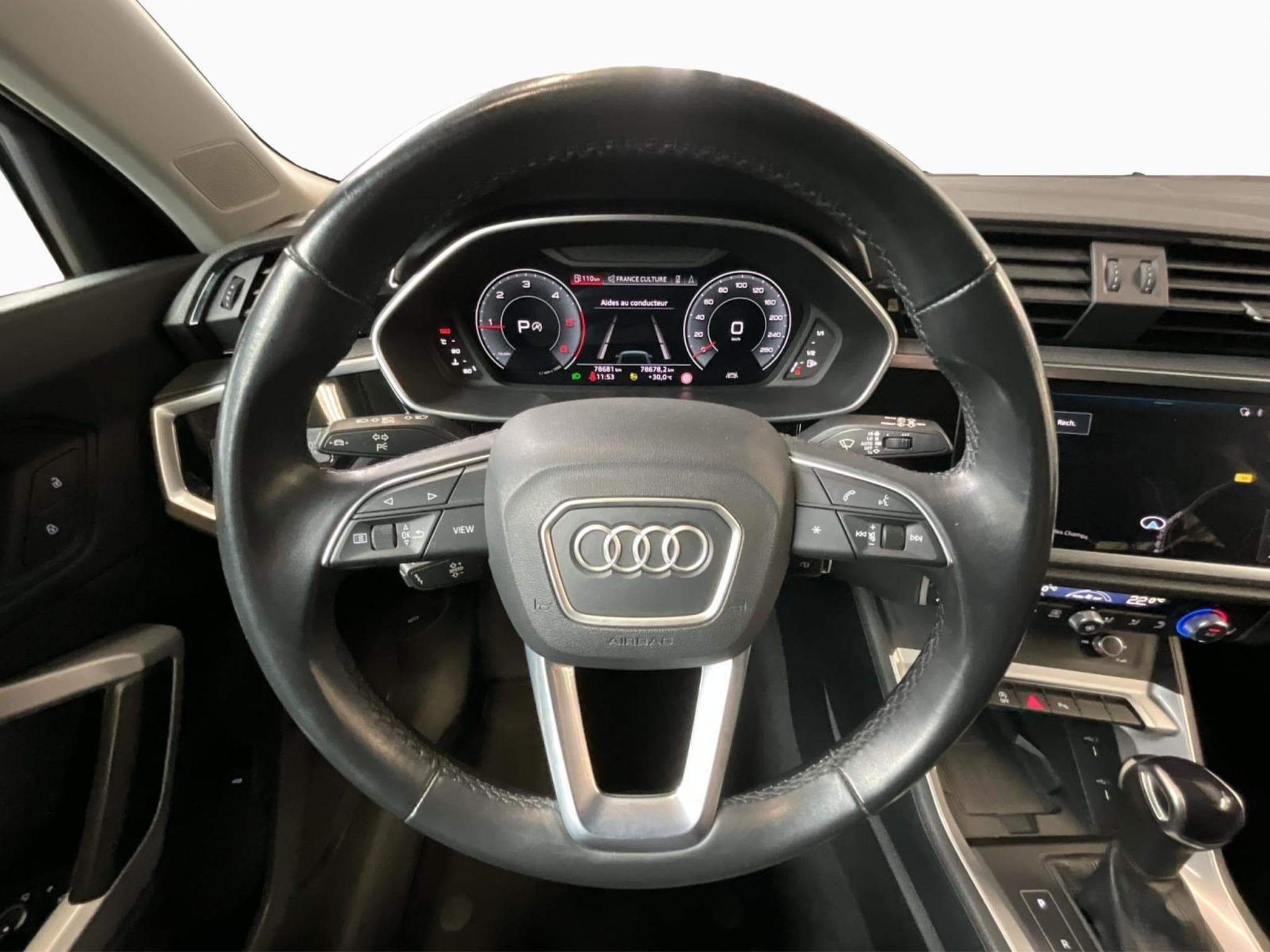 Audi Q3 Advanced+40TDI+Quattro+S-Tronic+P.Premium (2022) - Photo 10