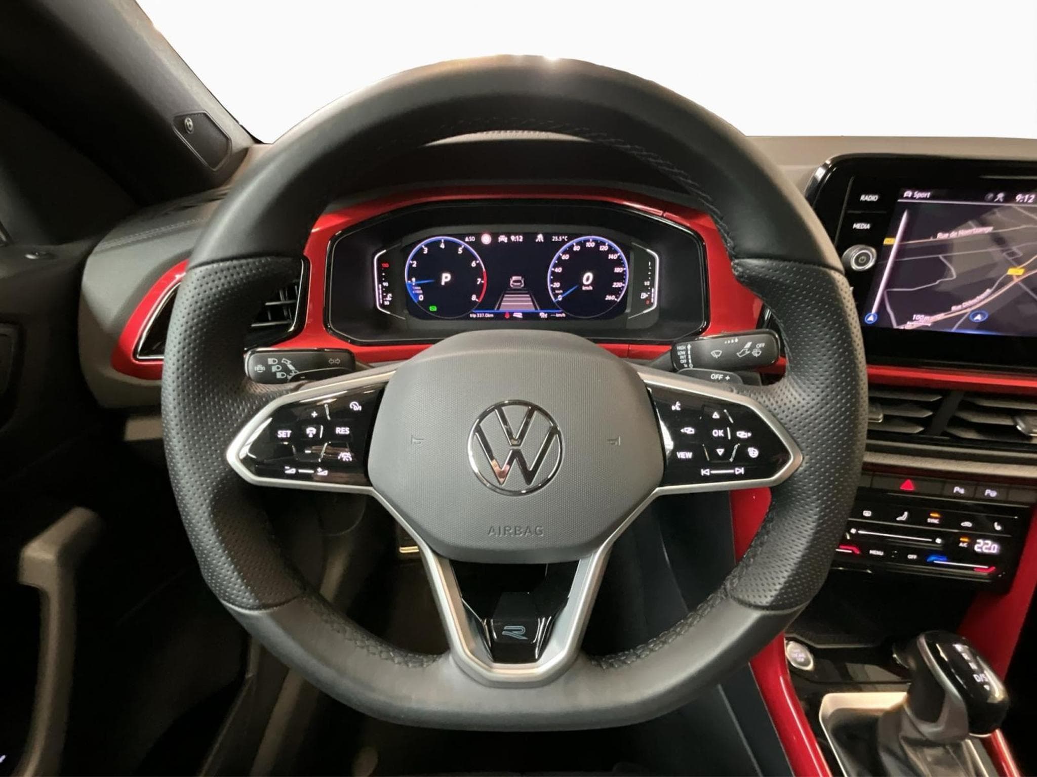 VW T-Roc Cabrio+R-line+DSG+Led+BeatsAudio+Navi (2023) - Photo 10