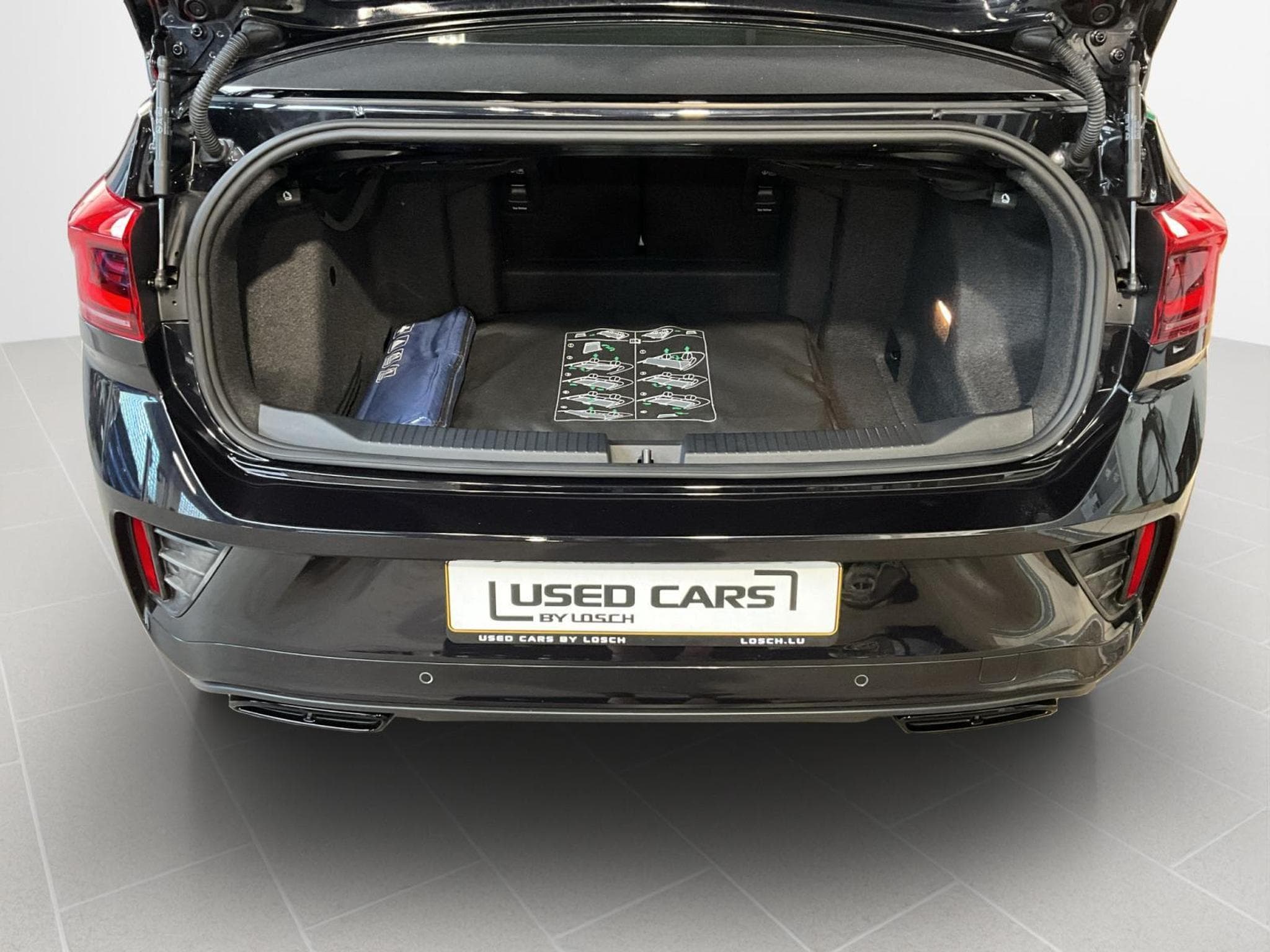 VW T-Roc Cabrio+R-line+DSG+Led+BeatsAudio+Navi (2023) - Photo 16