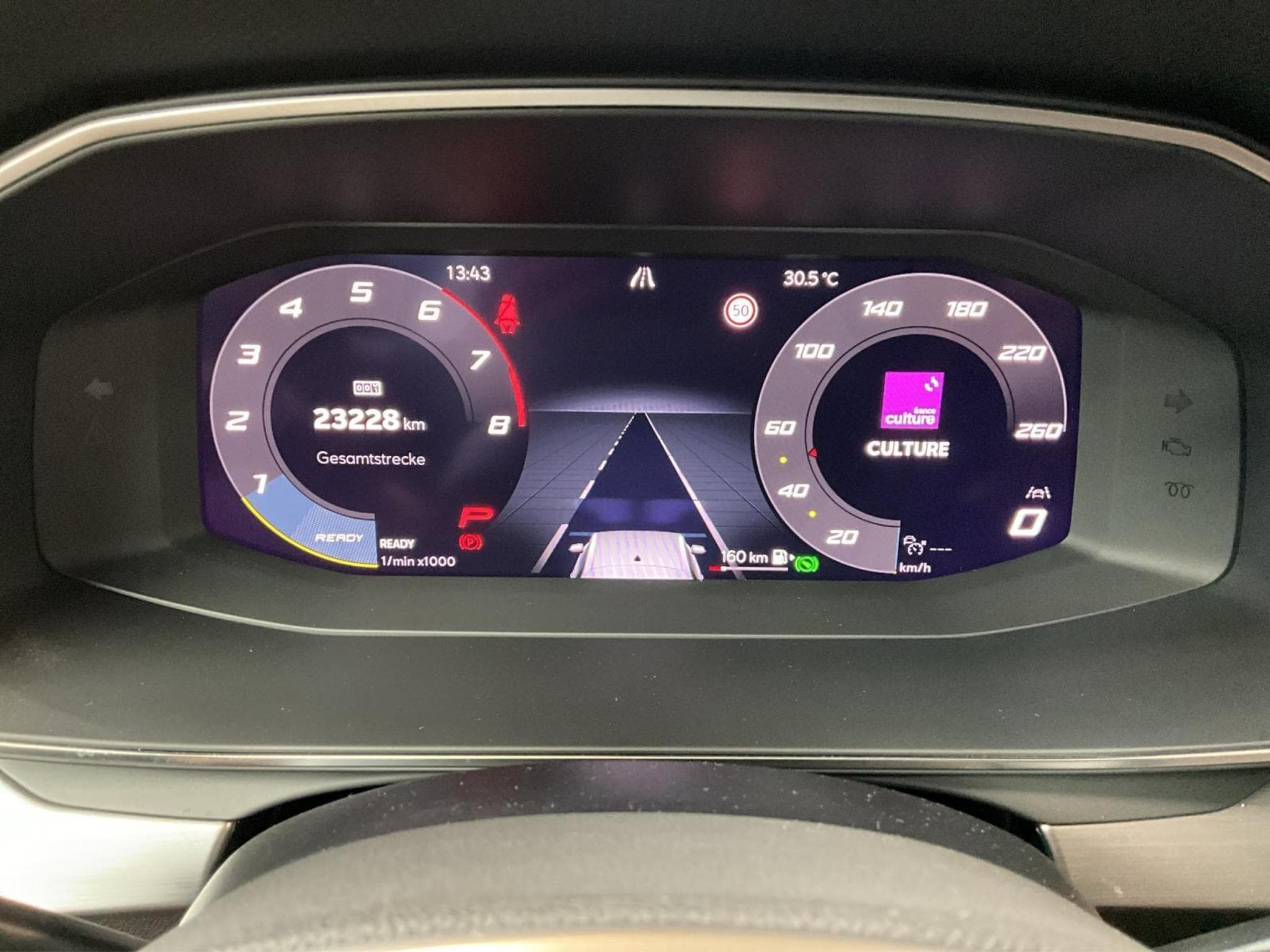 Seat Leon FR+DSG+Matrix-LED+P.Safe-DriveL+P.Vision+Navi (2025) - Photo 11
