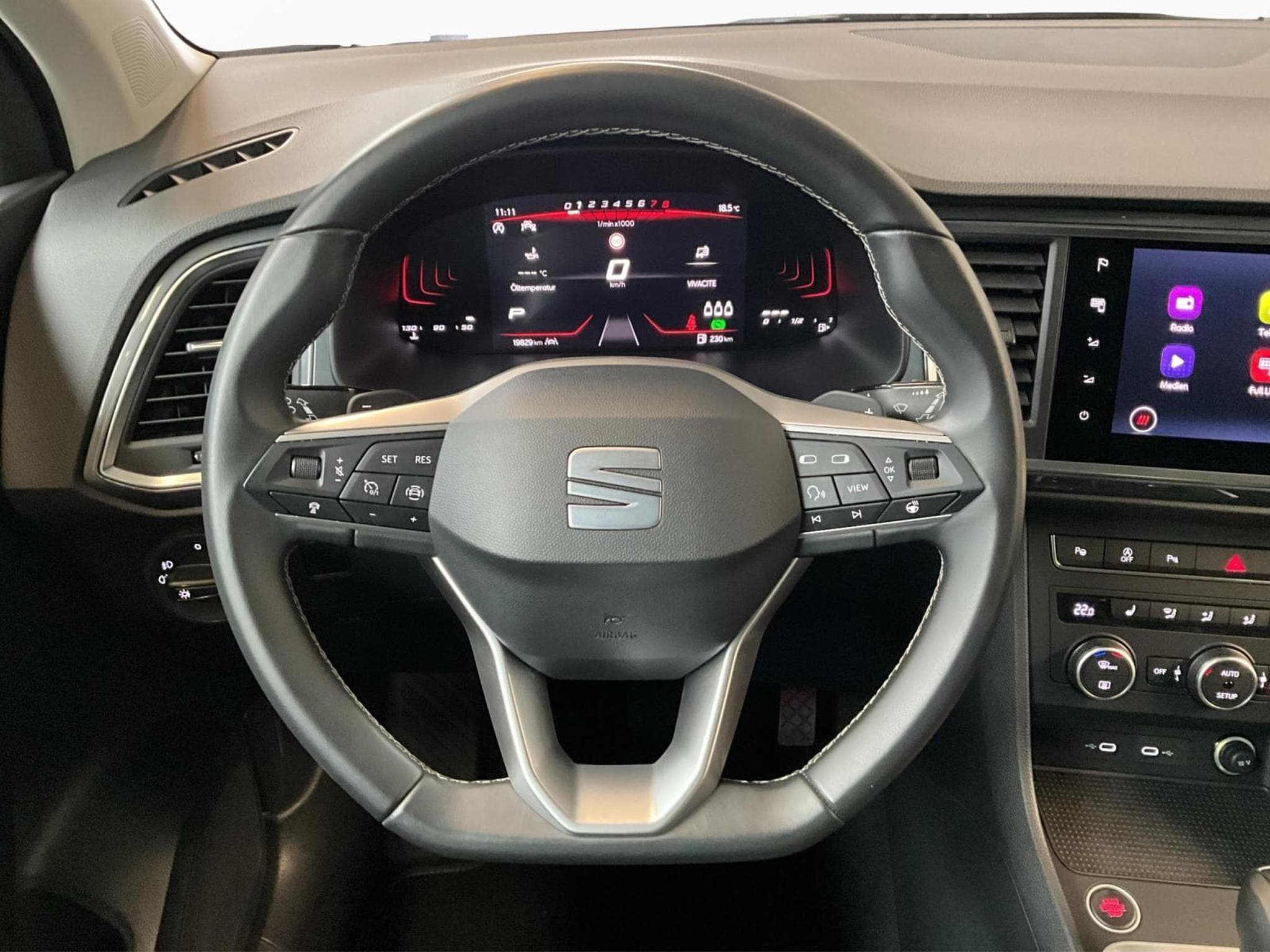 Seat Ateca Style+DSG+Park-Assist+P.Dynamica+Led+Navi (2025) - Photo 13