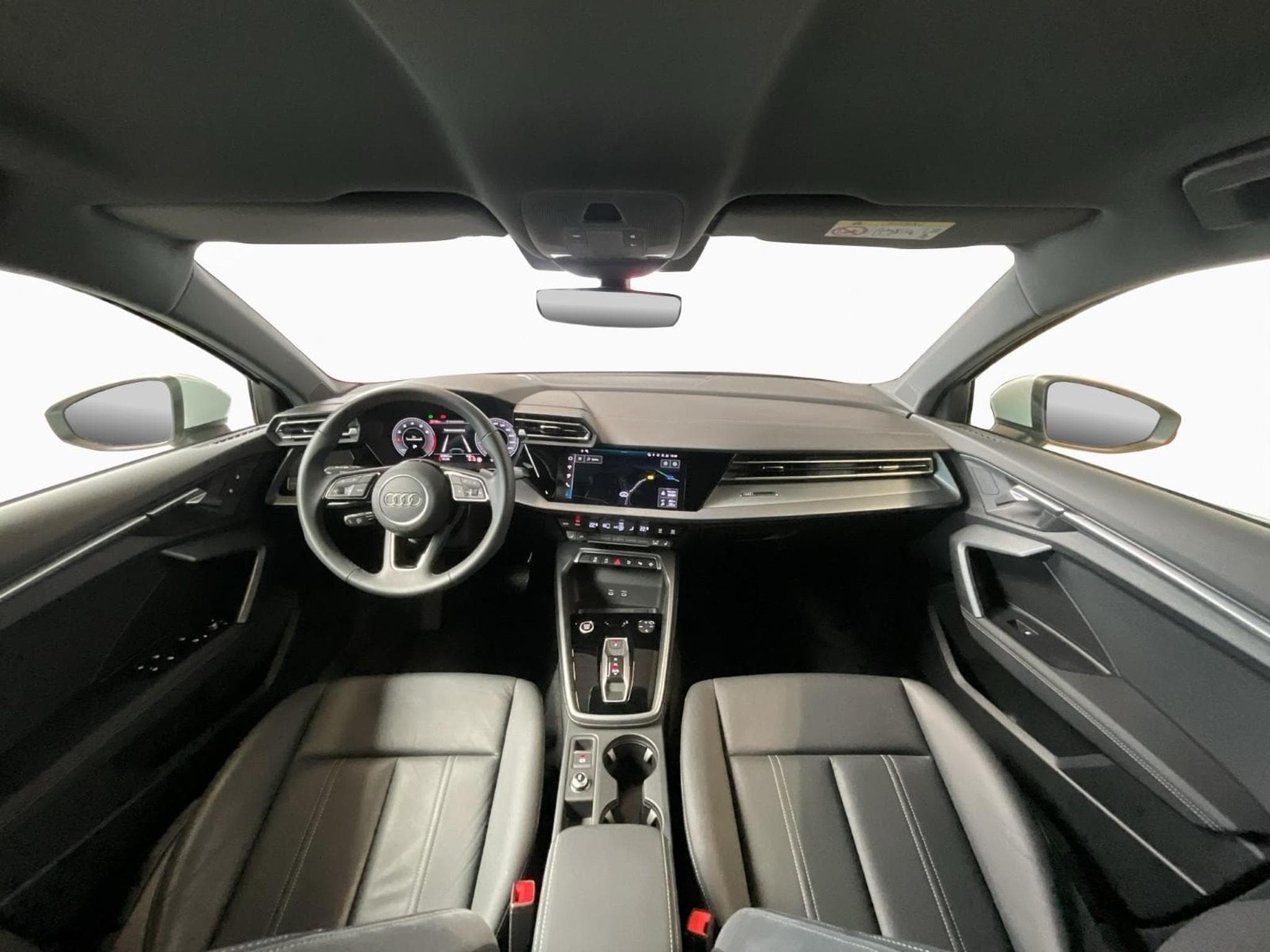 Audi A3 SB+Advanced+S-Tronic+P.Business+LED+Navi (2025) - Photo 2
