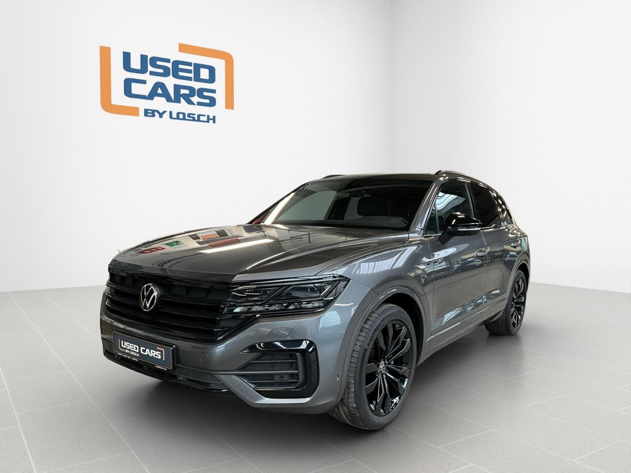 VW Touareg R-Line+V6+4M+DSG+Black-Style+Pano+AHK+Stand-H.+Luft. (2021) - Foto 1