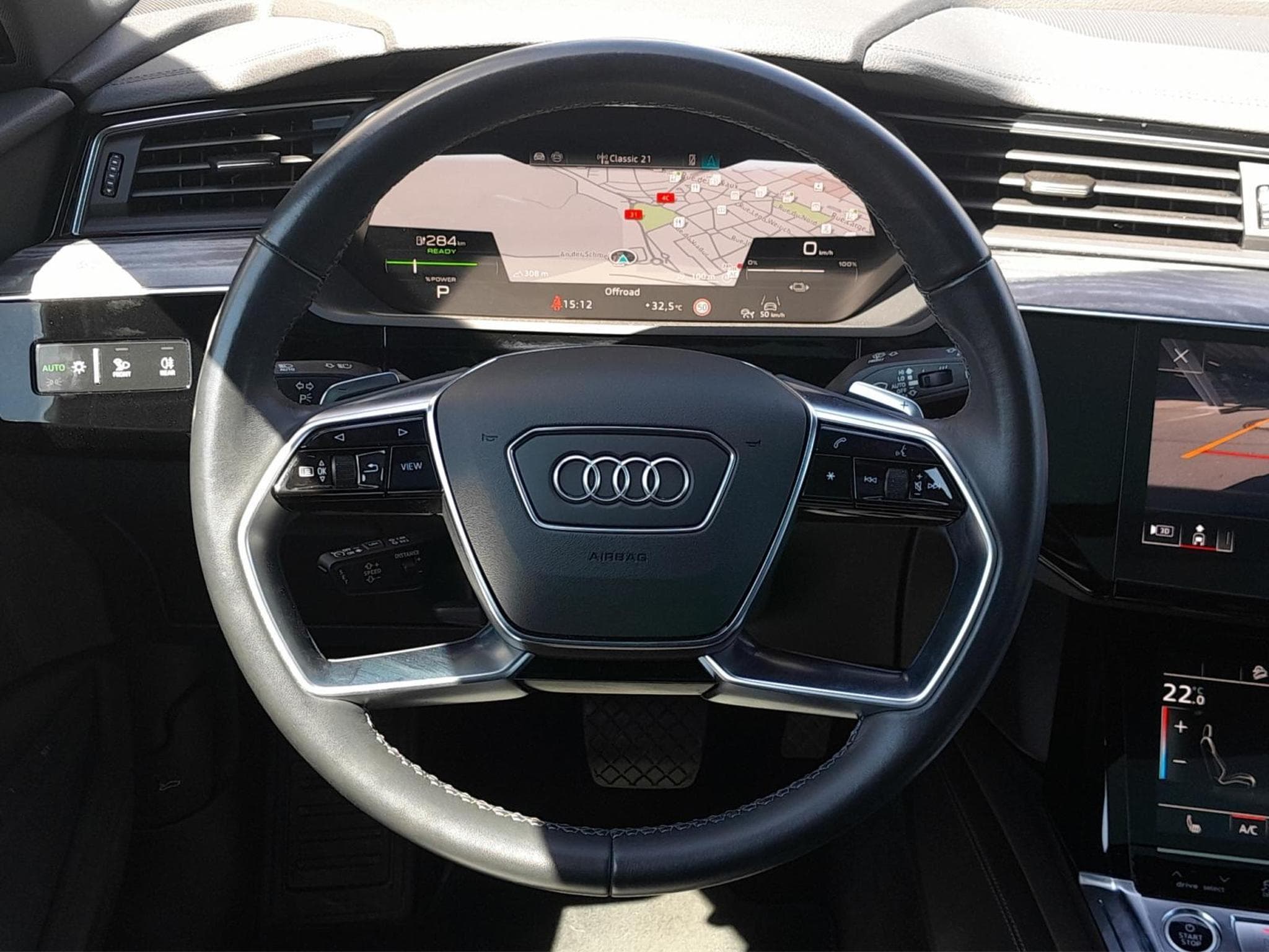Audi Q8 E-Tron55+Advanced+Quattro+P.Premium (2023) - Photo 10