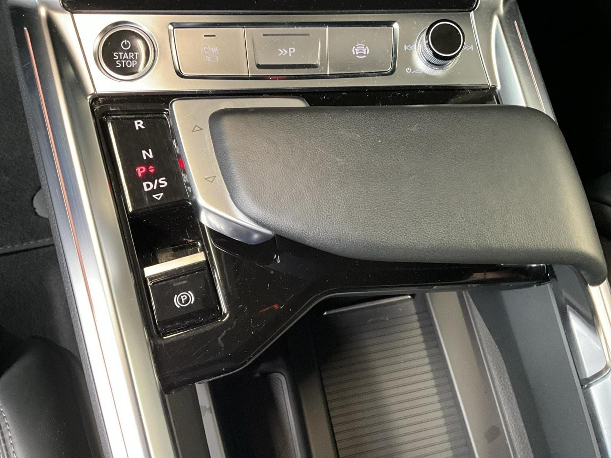 Audi Q8 E-Tron55+Advanced+Quattro+P.Premium (2023) - Photo 12