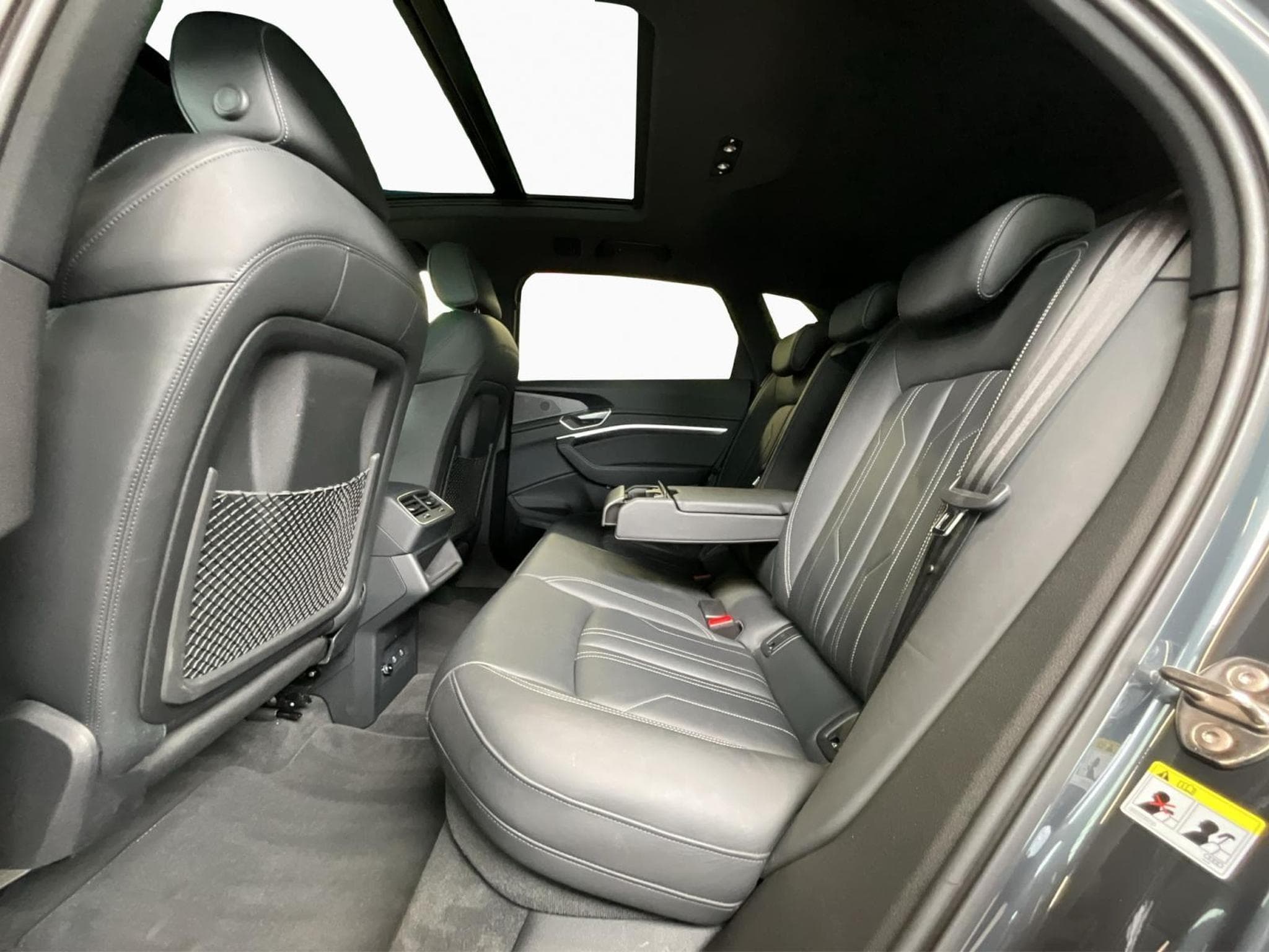 Audi Q8 E-Tron55+Advanced+Quattro+P.Premium (2023) - Photo 16