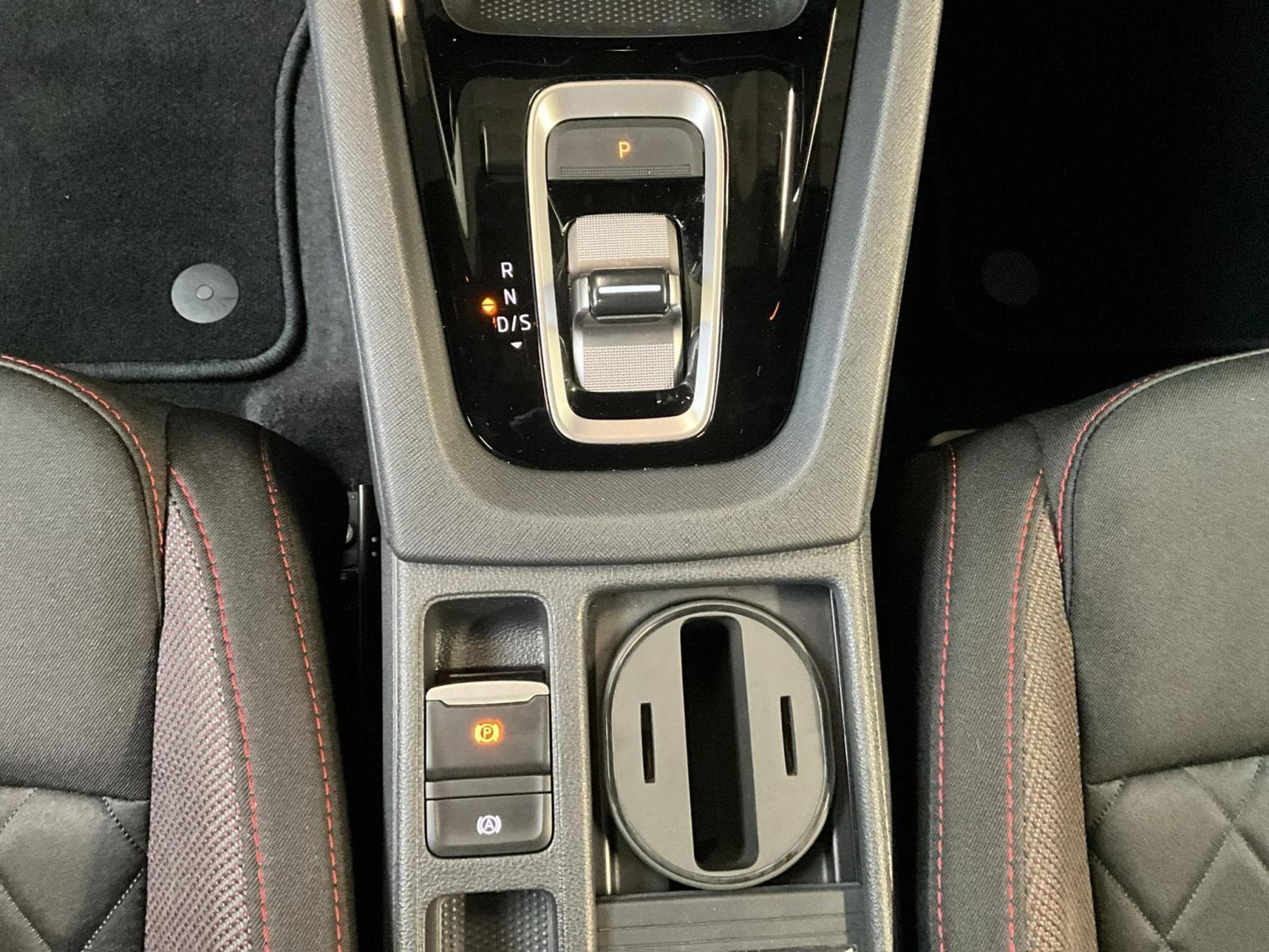 Skoda Octavia RS+DSG+Pano+AHK+P.Comfort+P.Simply-Clever (2025) - Foto 12
