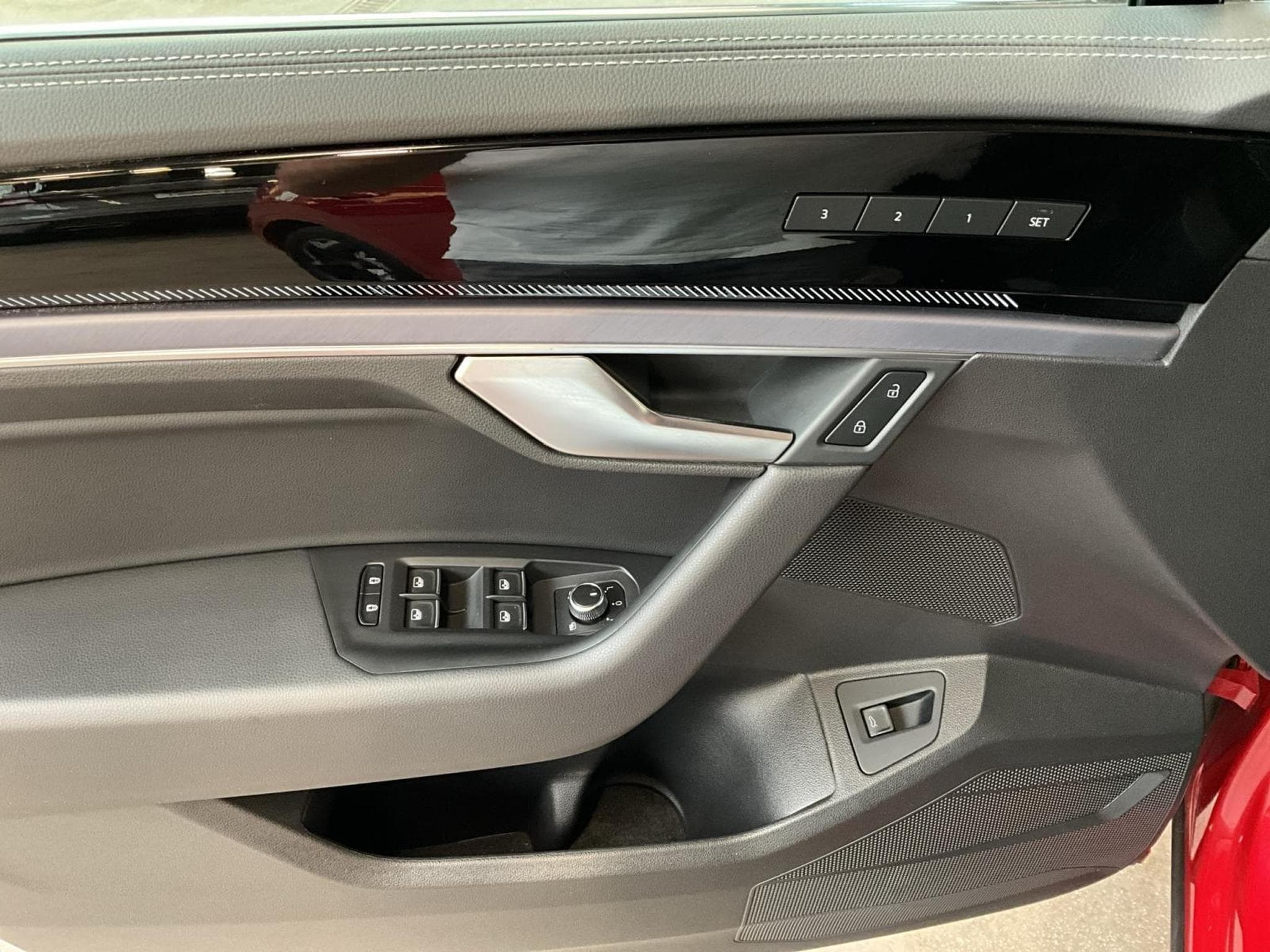 VW Touareg R-Line+DSG+4M+IQ-Drive+Pano+Keyless+P.Travel+ (2025) - Foto 14