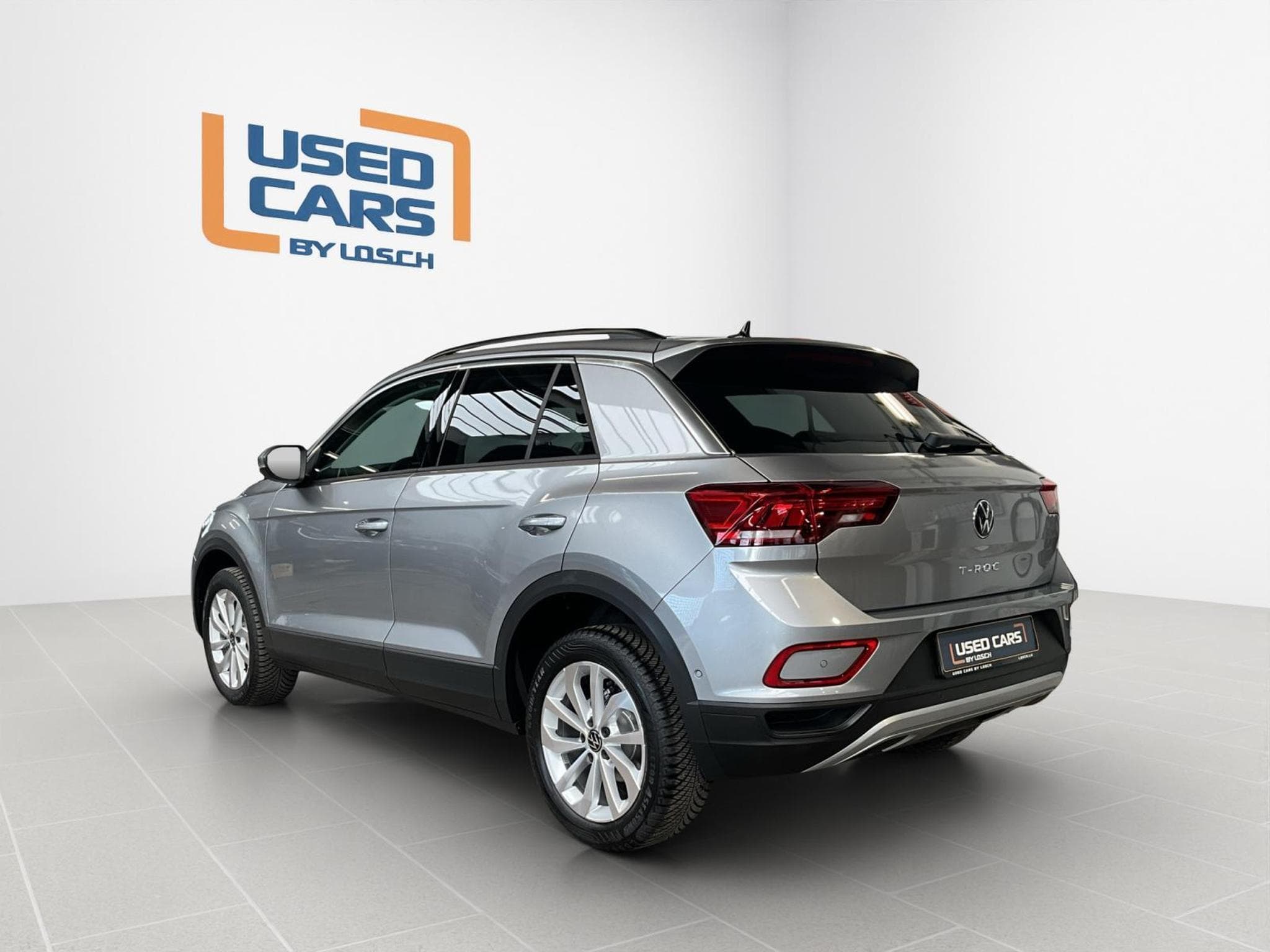 VW T-Roc Life+DSG+P.Travel+P.Select+RearView+LED (2025) - Foto 6