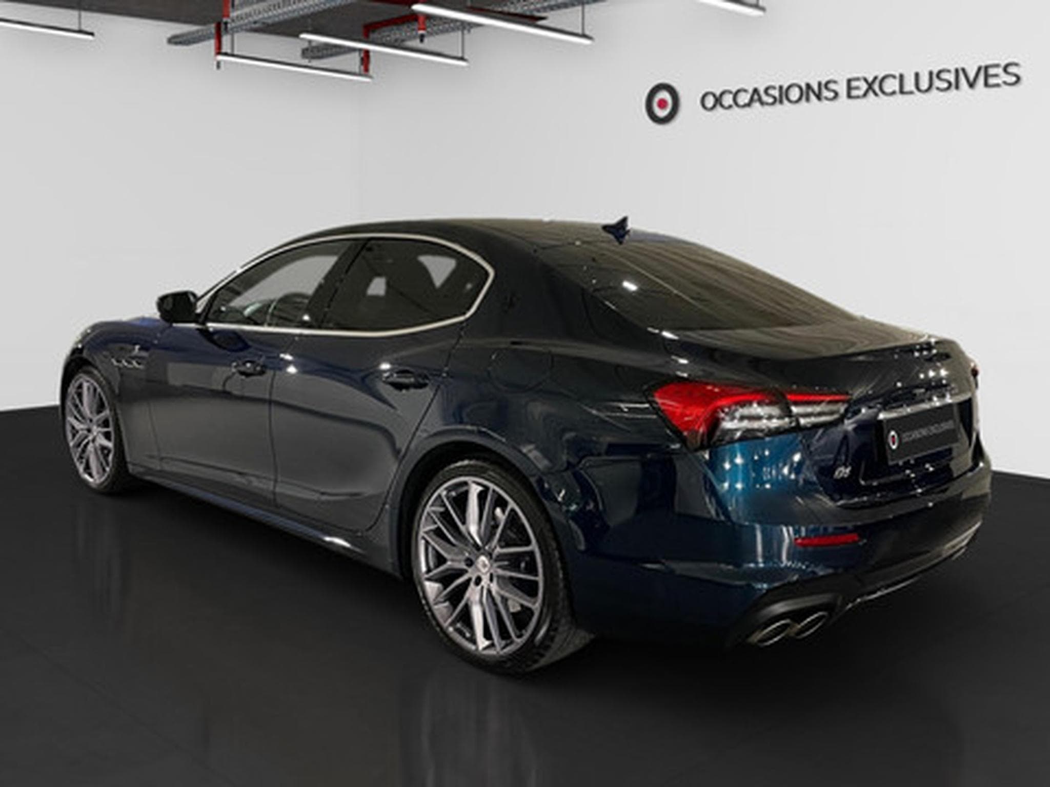 Maserati Ghibli 3.0 V6 Modena S Aut. 4x4 (2022) - Photo 14