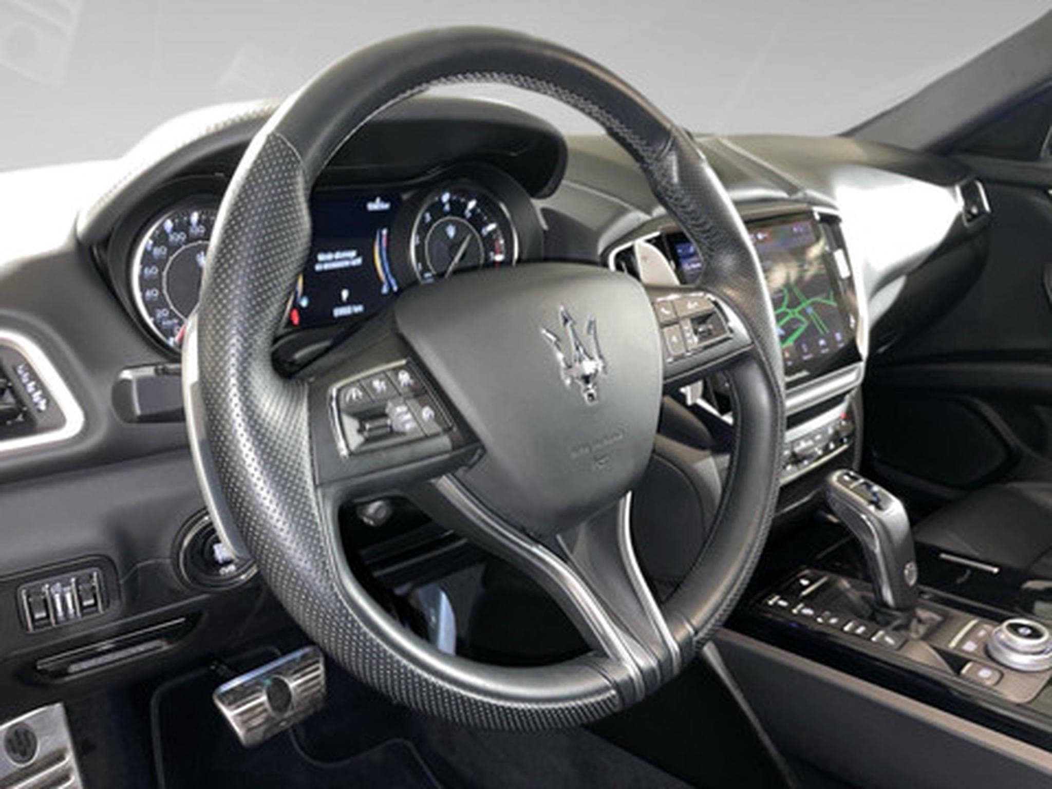 Maserati Ghibli 3.0 V6 Modena S Aut. 4x4 (2022) - Photo 7