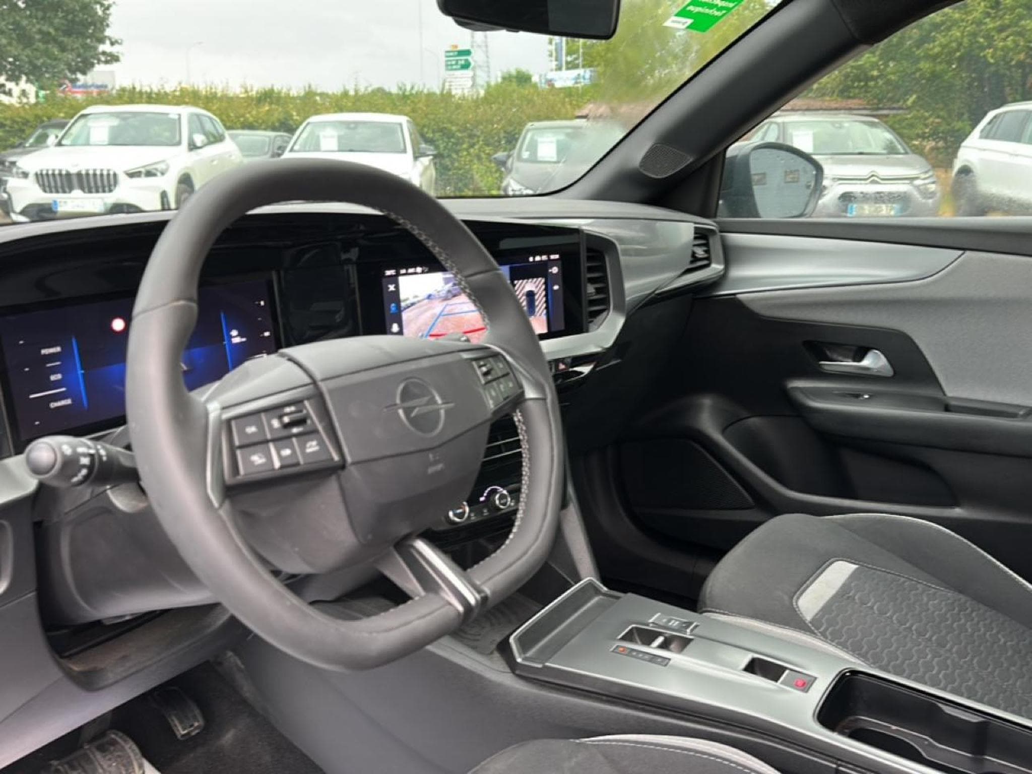 Opel MOKKA 1.2 TURBO HYBRID 136 EDITION E-DCT6 (2025) - Photo 16