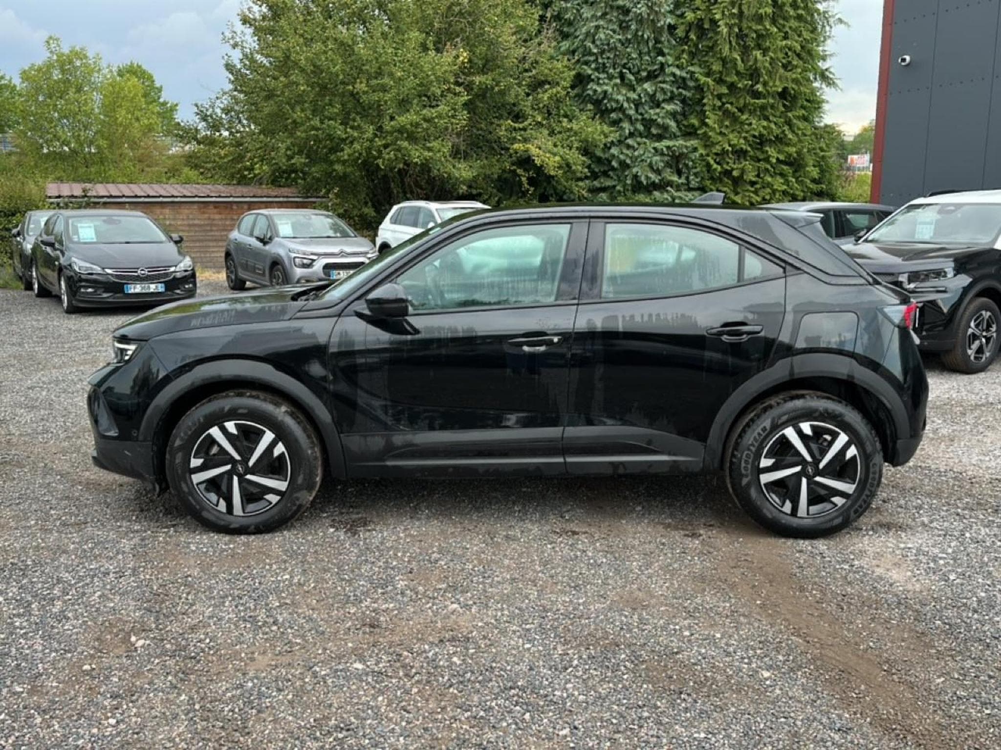 Opel MOKKA 1.2 TURBO HYBRID 136 EDITION E-DCT6 (2025) - Photo 8