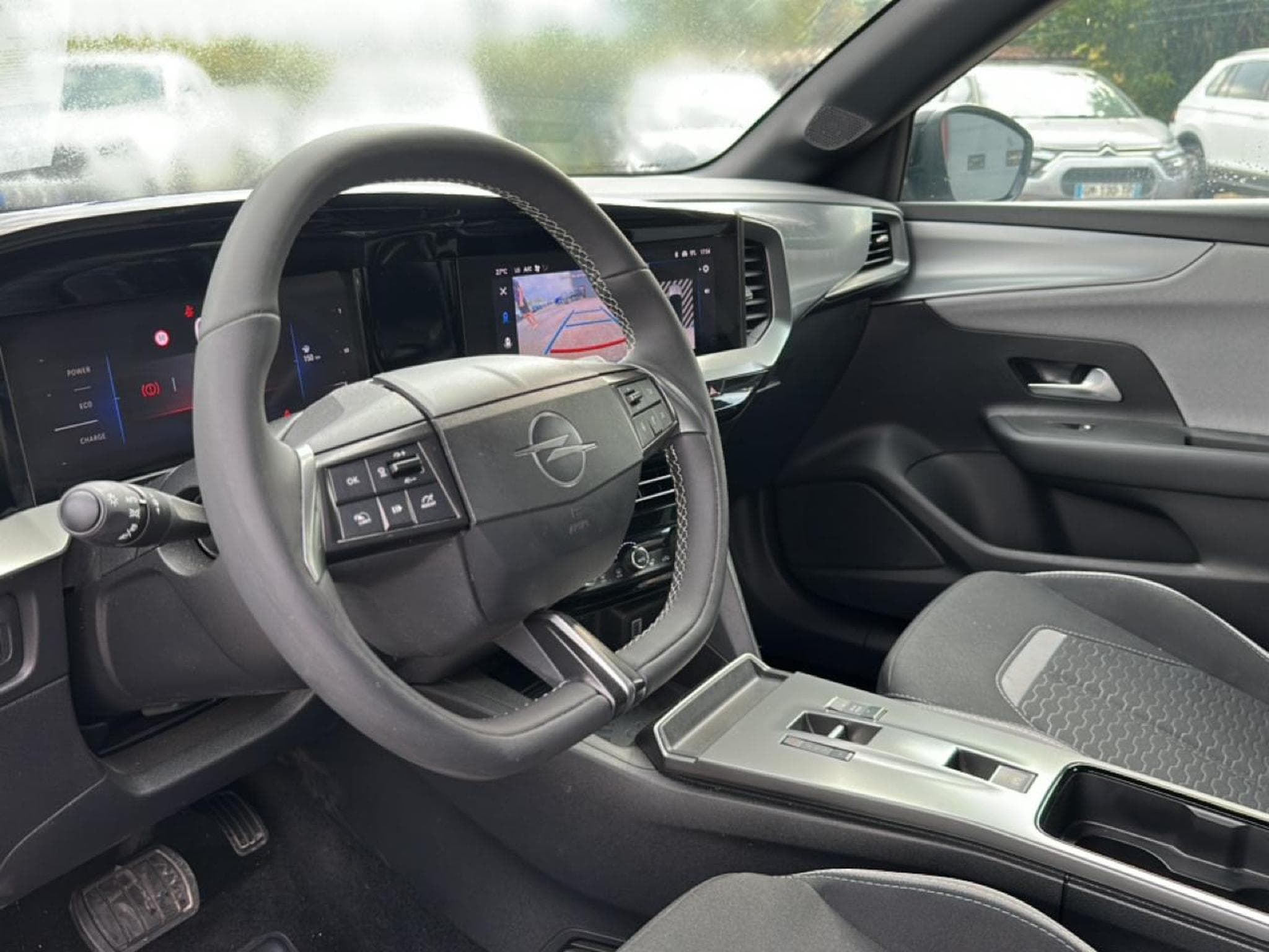Opel MOKKA 1.2 TURBO HYBRID 136 EDITION E-DCT6 (2025) - Photo 14