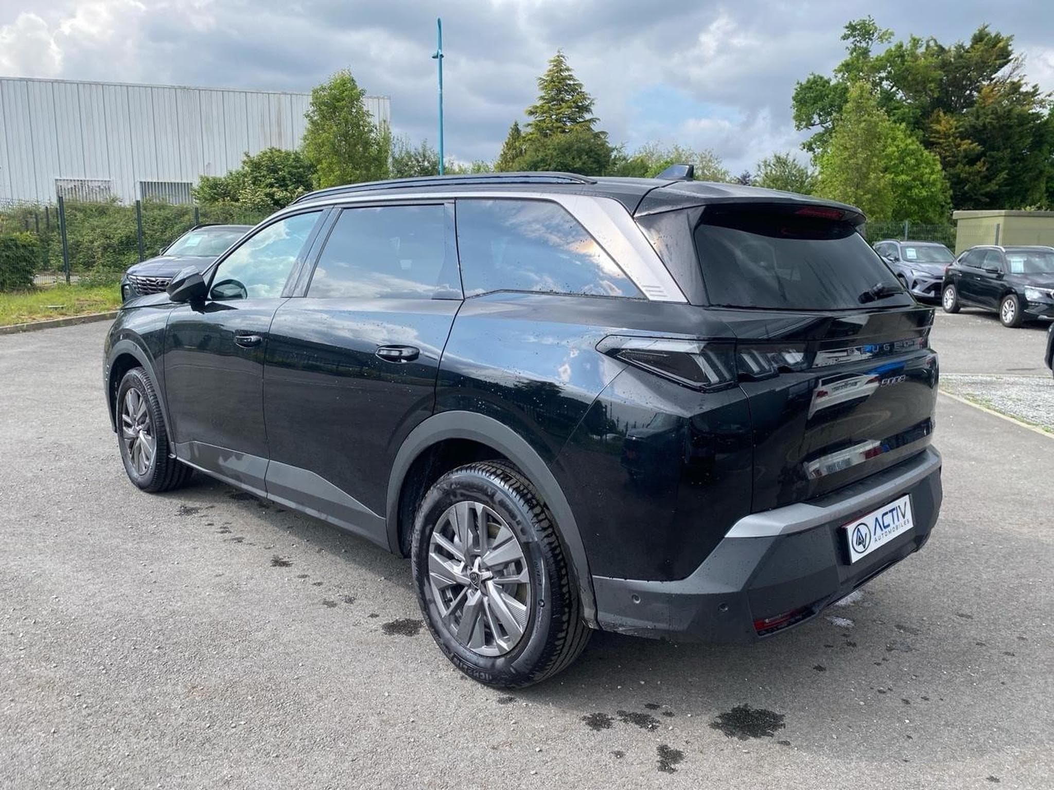 Peugeot 5008 HYBRID 145 ALLURE E-DCS6 (2025) - Photo 7
