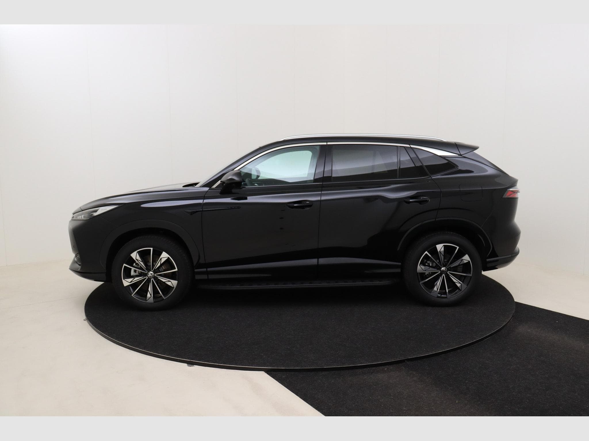 Mg EHS Luxury (2025) - Photo 9