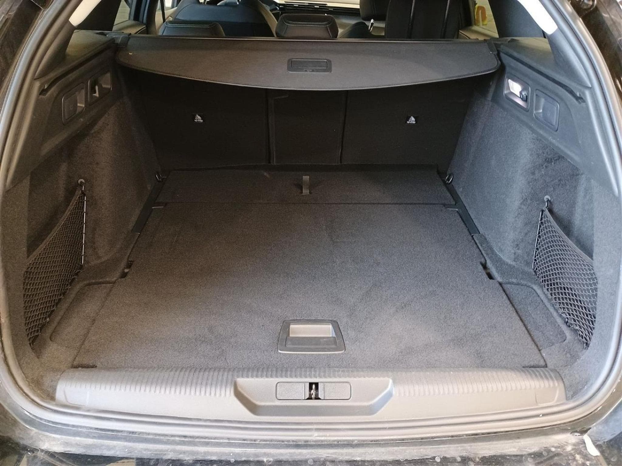 Peugeot 308 Allure (2024) - Photo 8