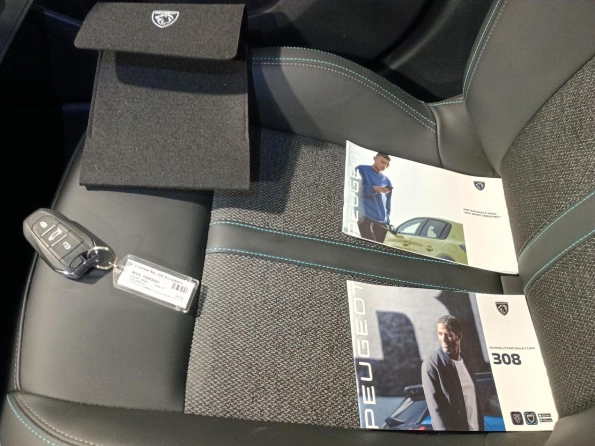 Peugeot 308 Allure (2024) - Photo 17