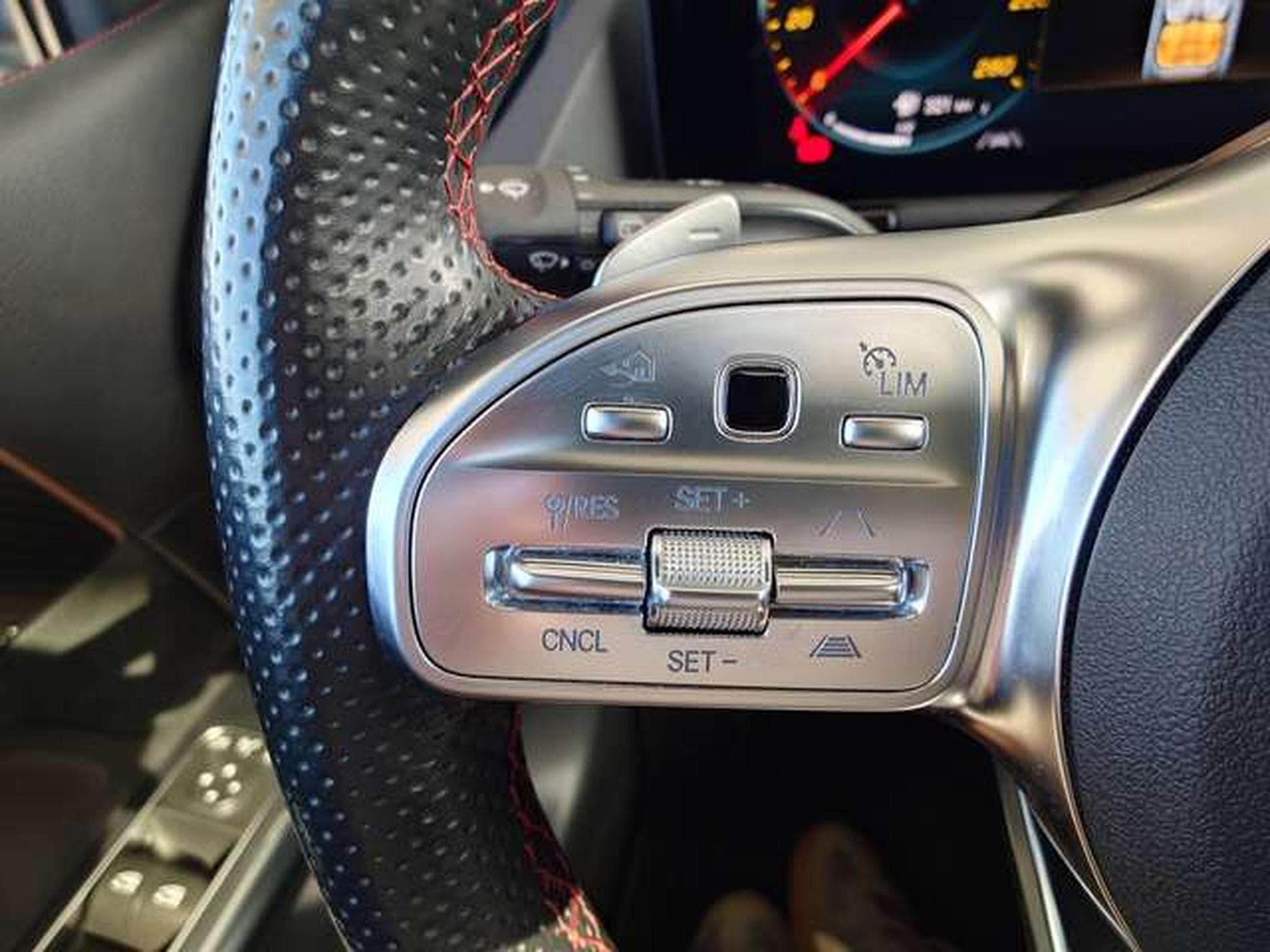 Mercedes B 200 B 200 d  150 AMG Line AMG Line (2022) - Foto 15