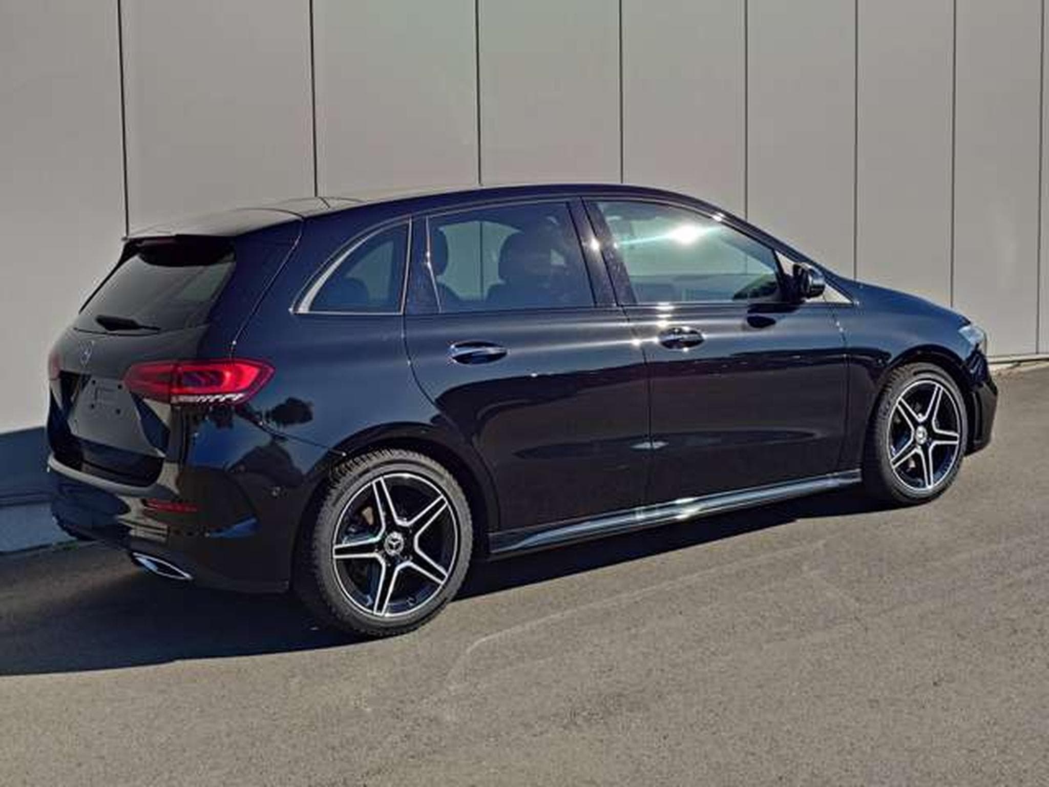 Mercedes B 200 B 200 d  150 AMG Line AMG Line (2022) - Foto 3