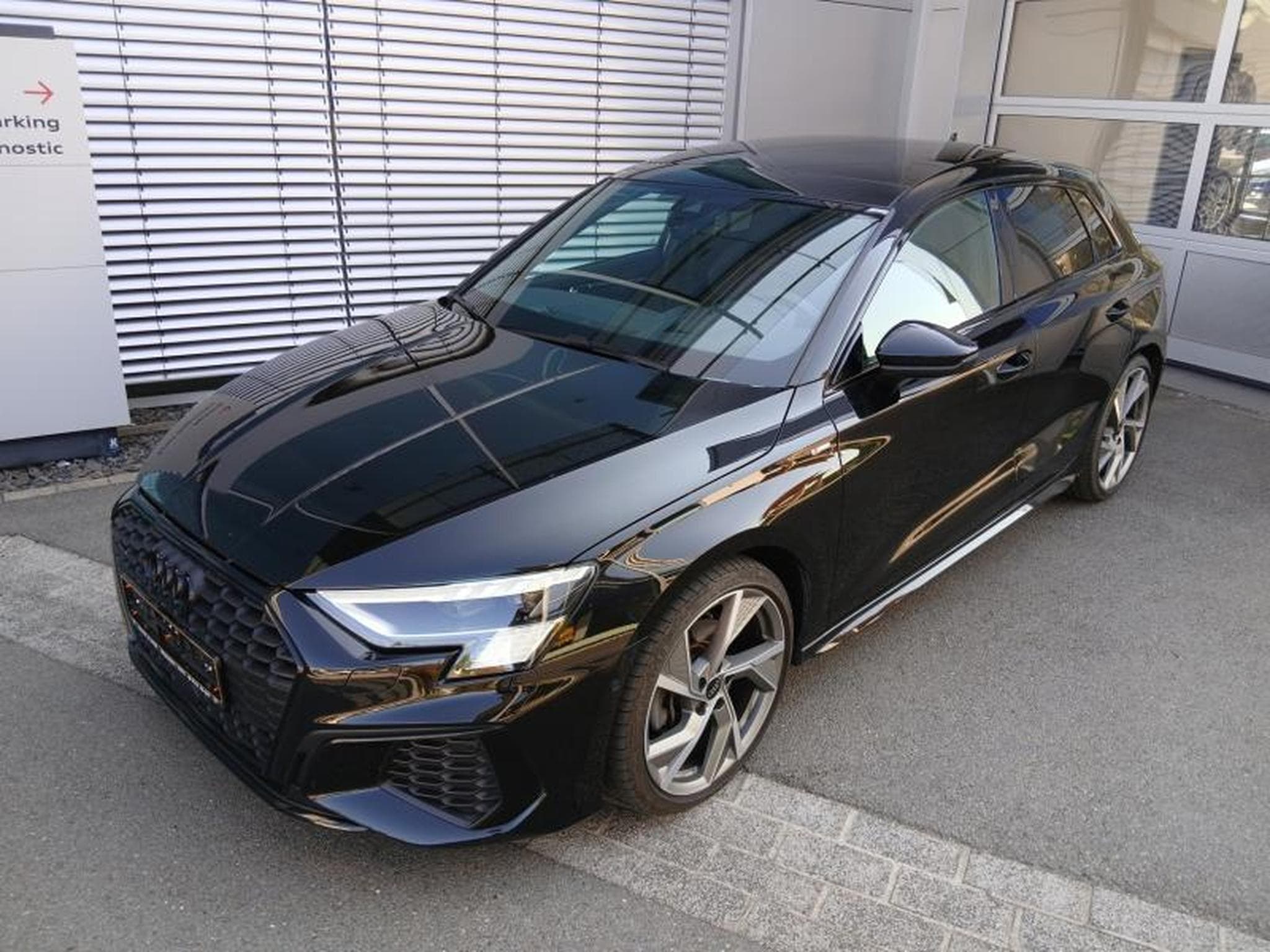 Audi A3 Sportback S-Line 40 TDI quattro s-tronic (2023) - Photo 1