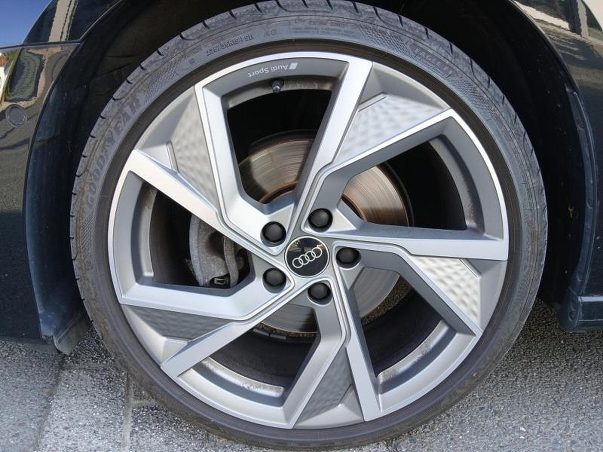 Audi A3 Sportback S-Line 40 TDI quattro s-tronic (2023) - Photo 7