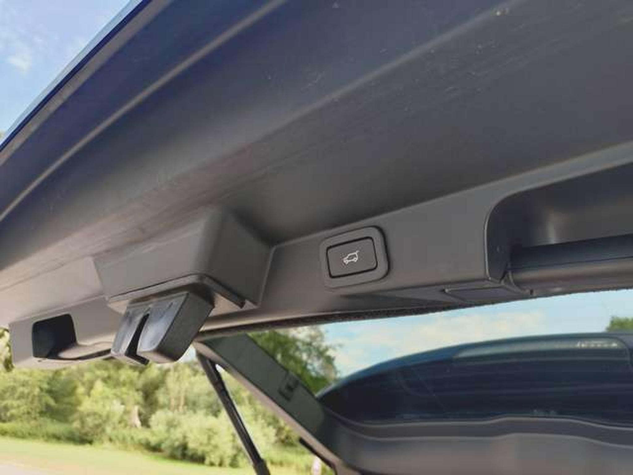 Land-Rover Range Rover Sport HSE (2017) - Foto 15
