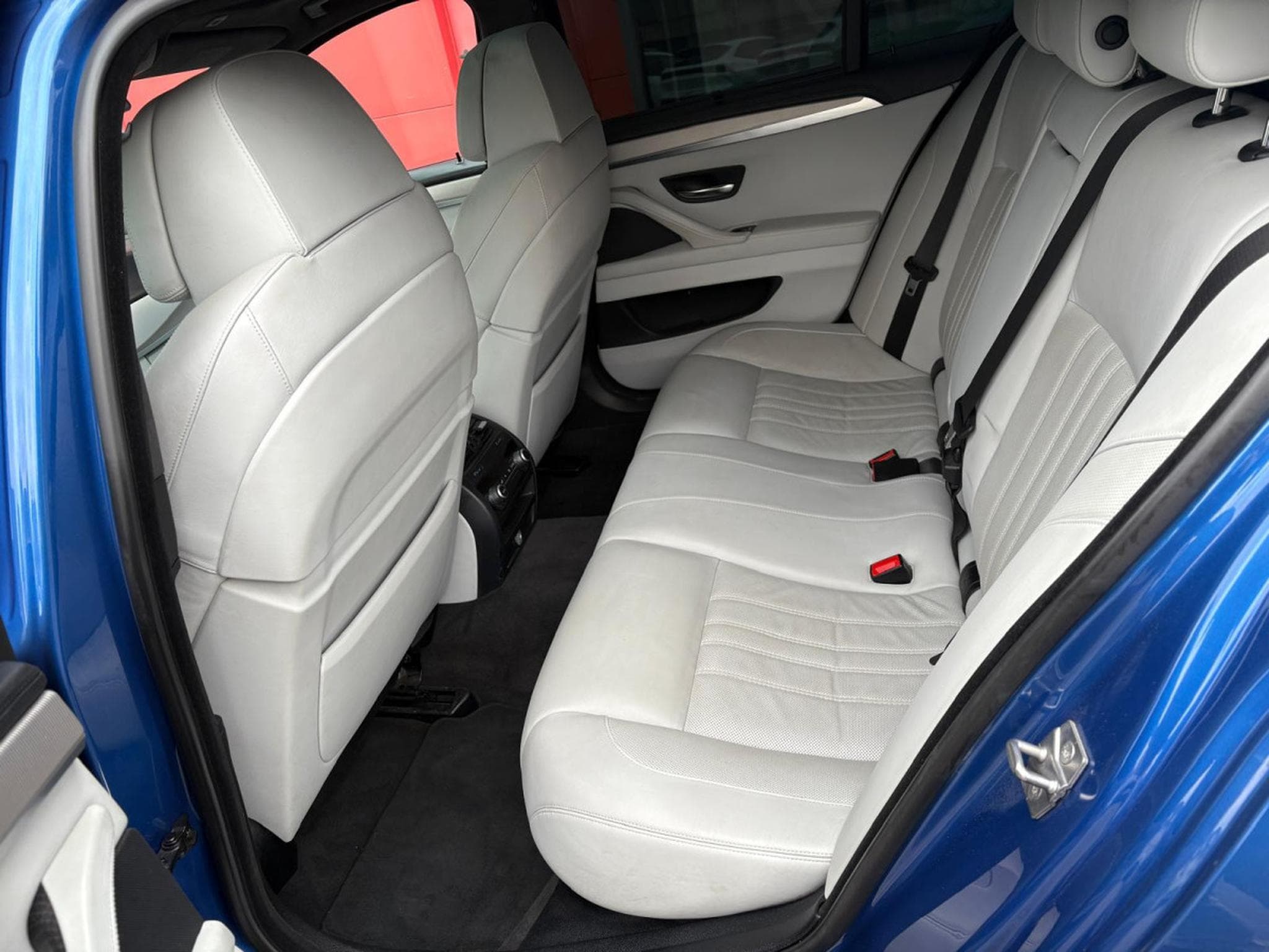 BMW M5 M5 (2012) - Photo 16