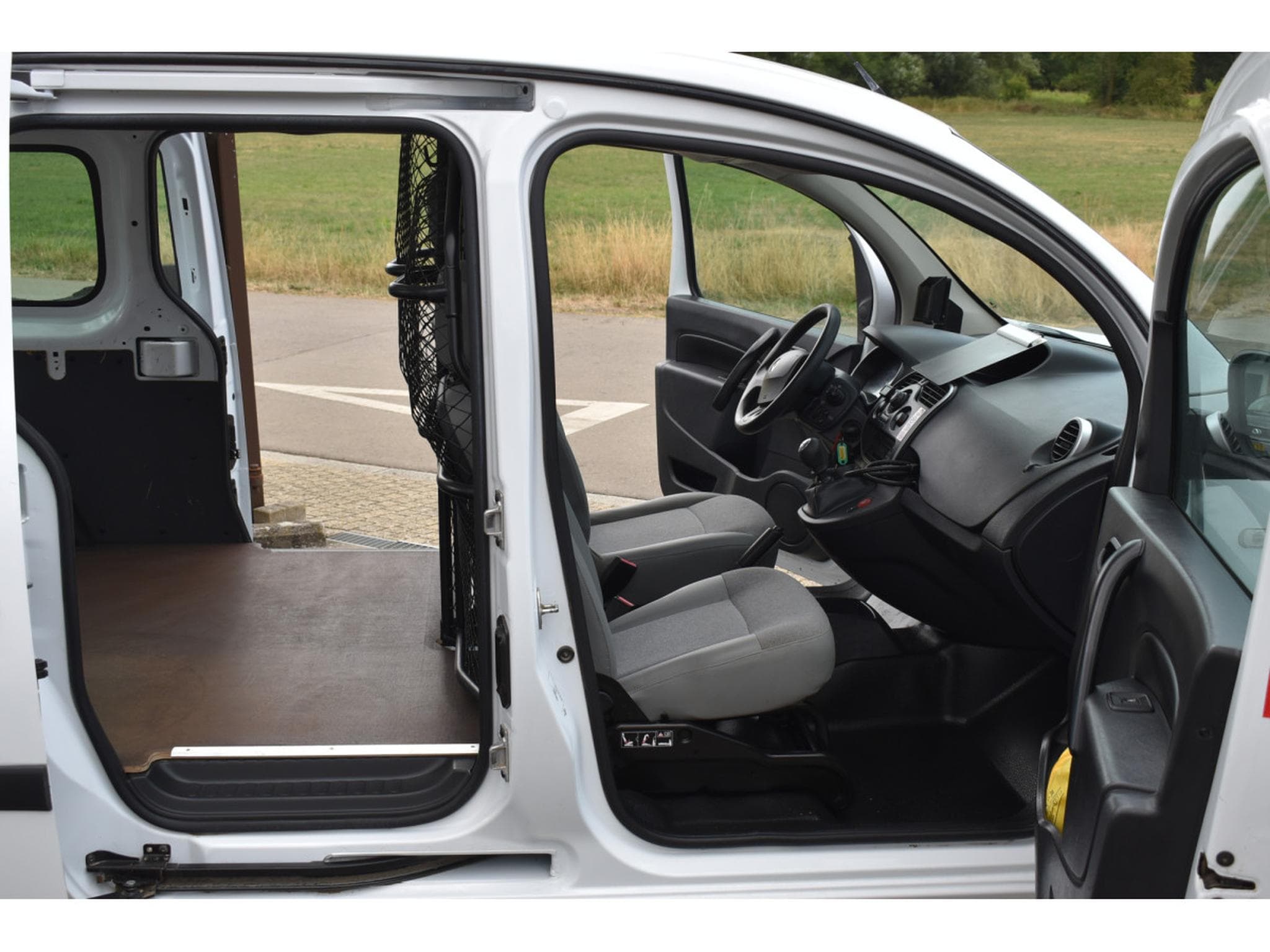 Renault Kangoo 1,5 DCi 95 Maxi  42000km (2021) - Photo 8
