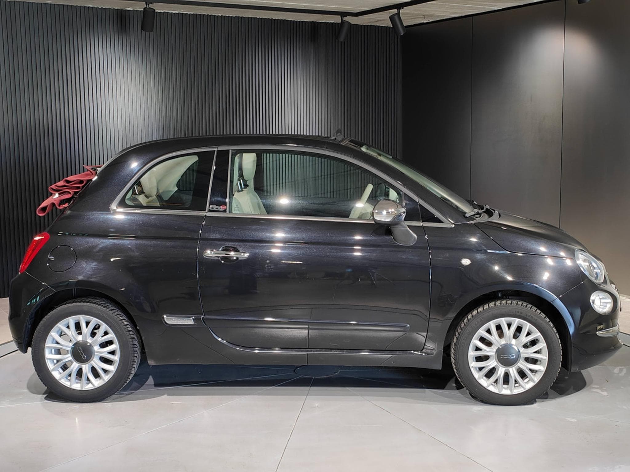 Fiat 500 1.2 CABRIO GPS CLIM CRUISE BLUETOOTH (2018) - Photo 2