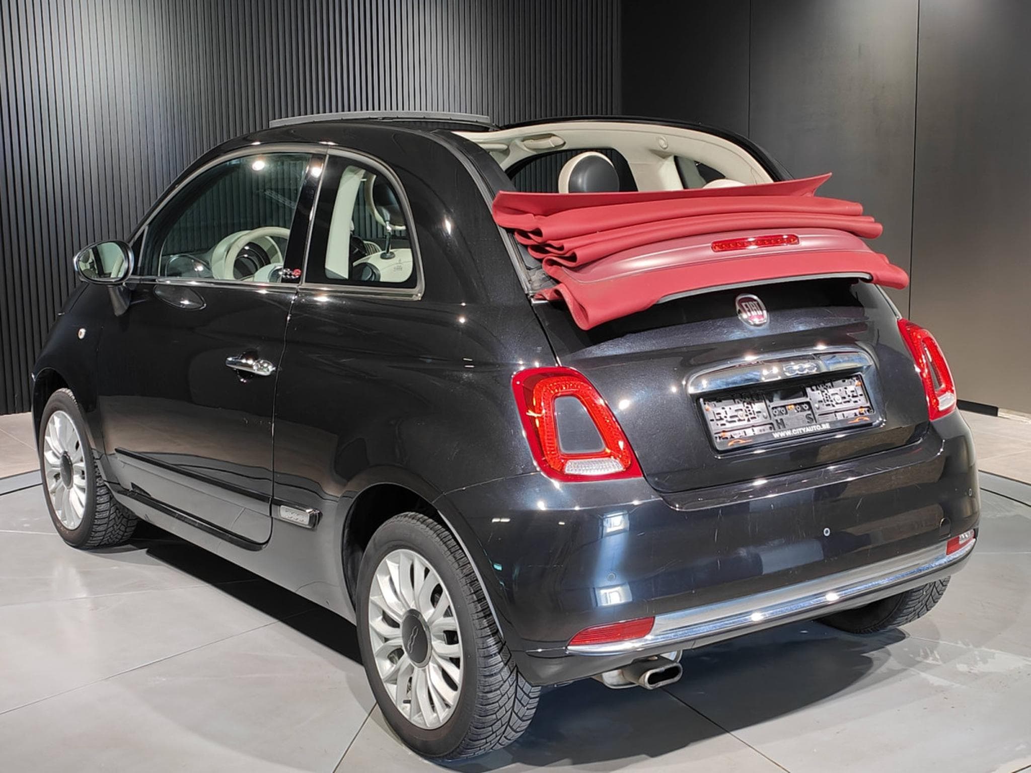 Fiat 500 1.2 CABRIO GPS CLIM CRUISE BLUETOOTH (2018) - Photo 4