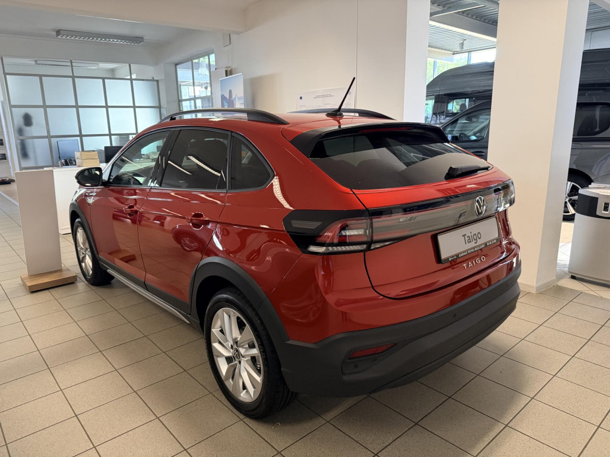 VW Taigo Life 1.0 TSI 85 kW / 116 CV Boîte à double embrayage 7 vites (2026) - Foto 2