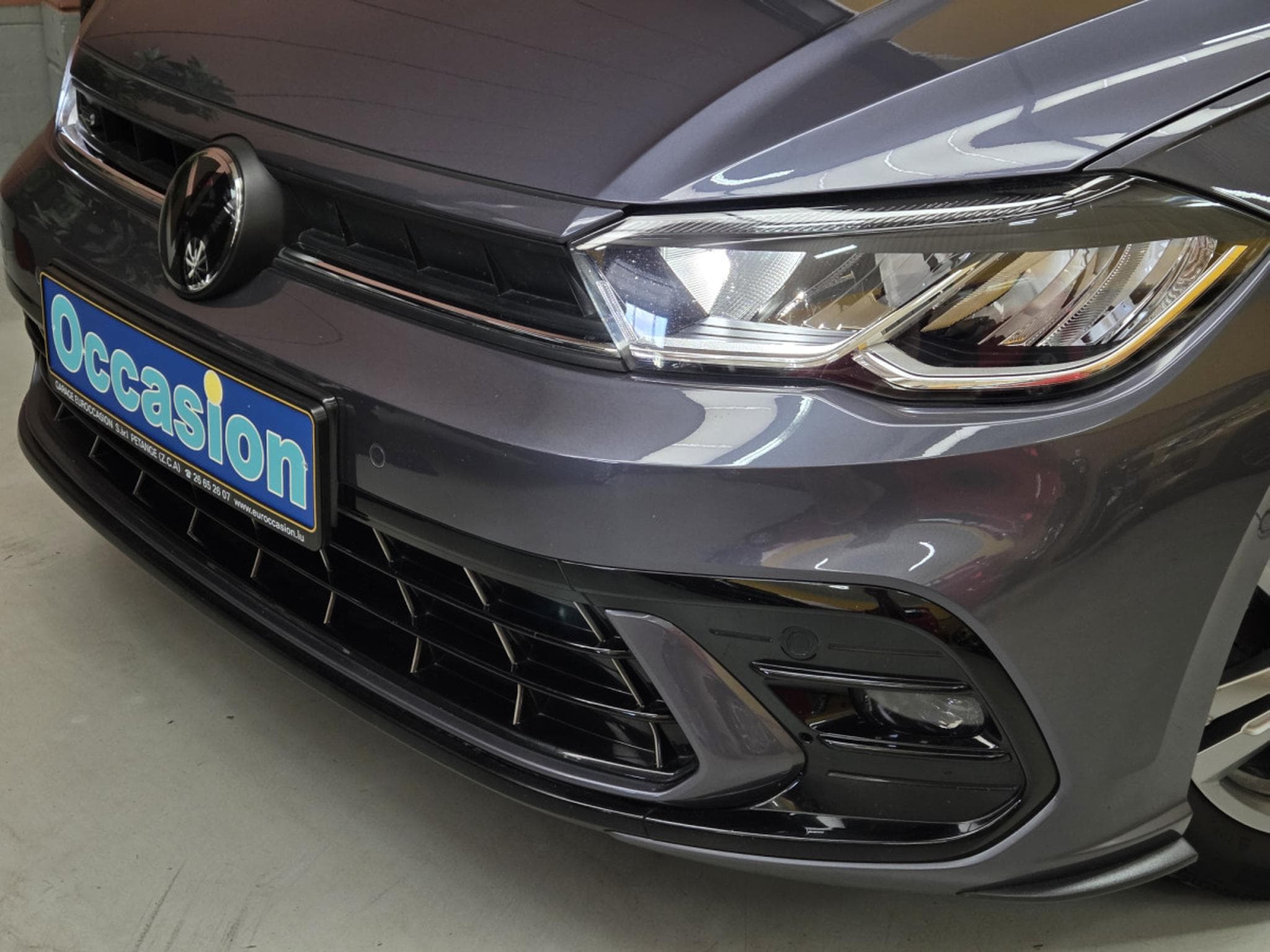 VW Polo TSI R-LINE 95CV (2023) - Photo 2
